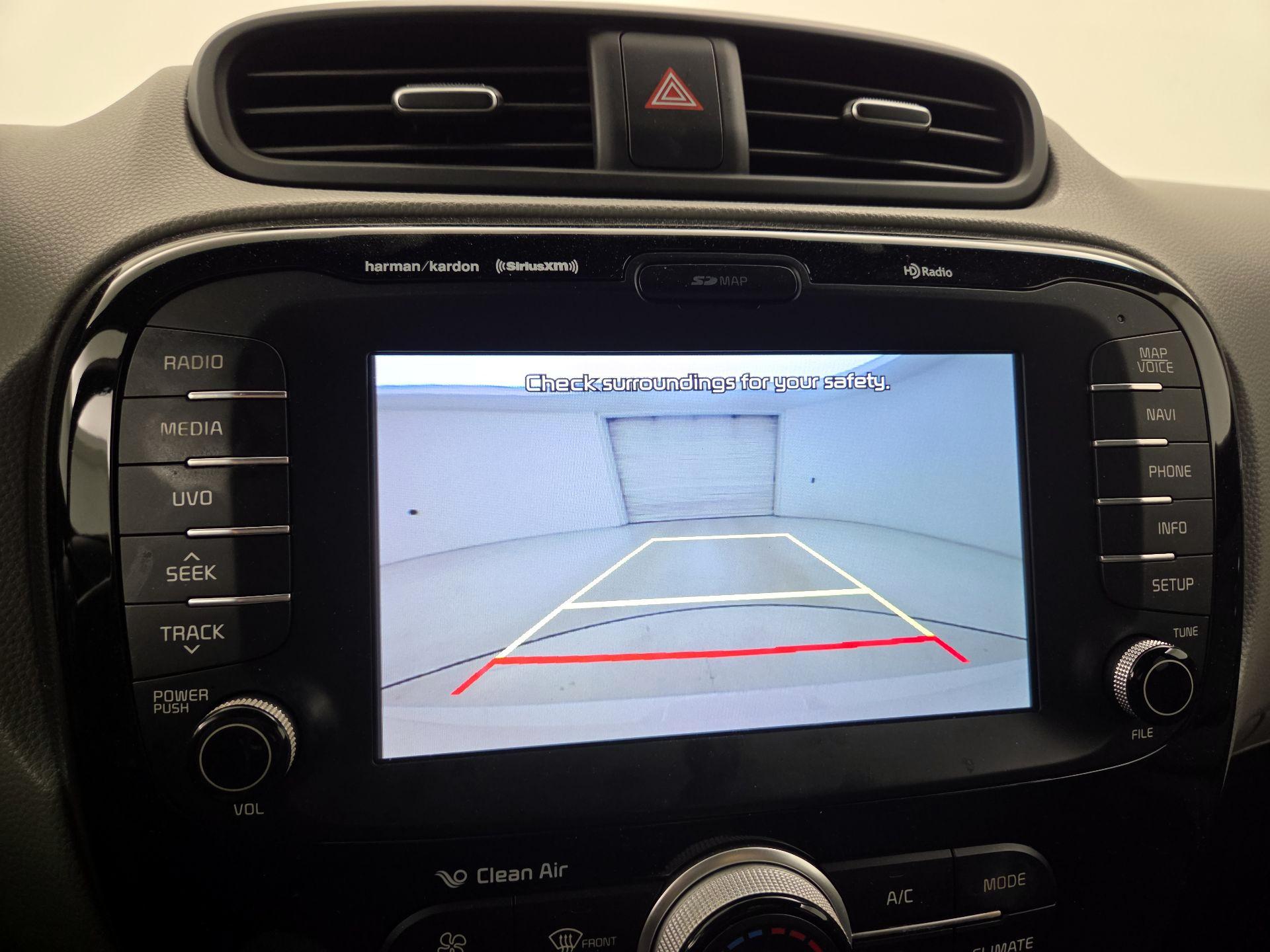 Thumbnail: 2017 Kia Soul - 15