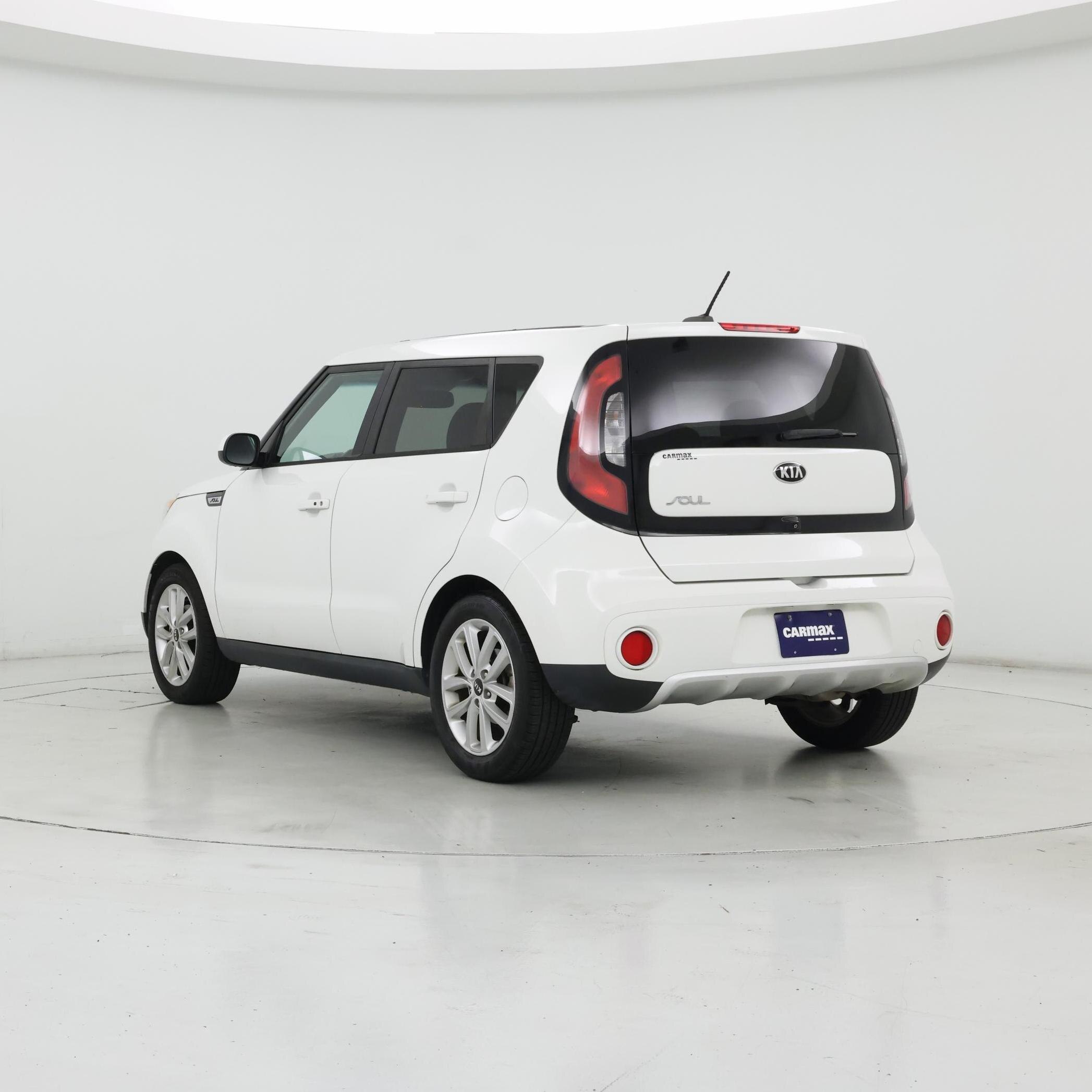 Thumbnail: 2017 Kia Soul - 2