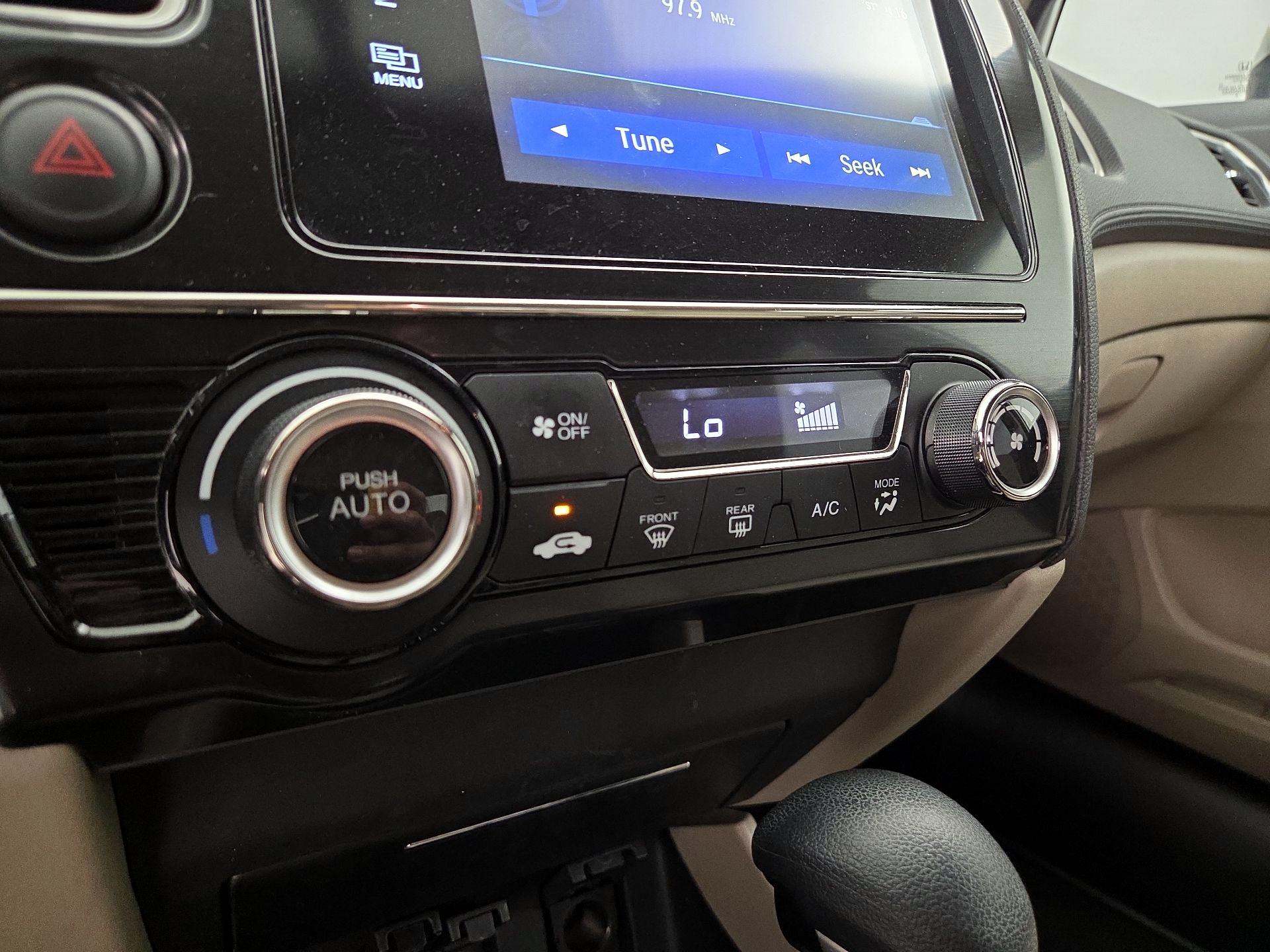 Thumbnail: 2014 Honda Civic - 16