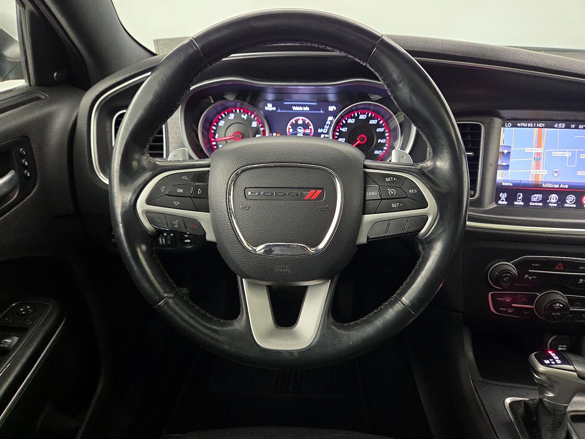 Thumbnail: 2015 Dodge Charger - 10