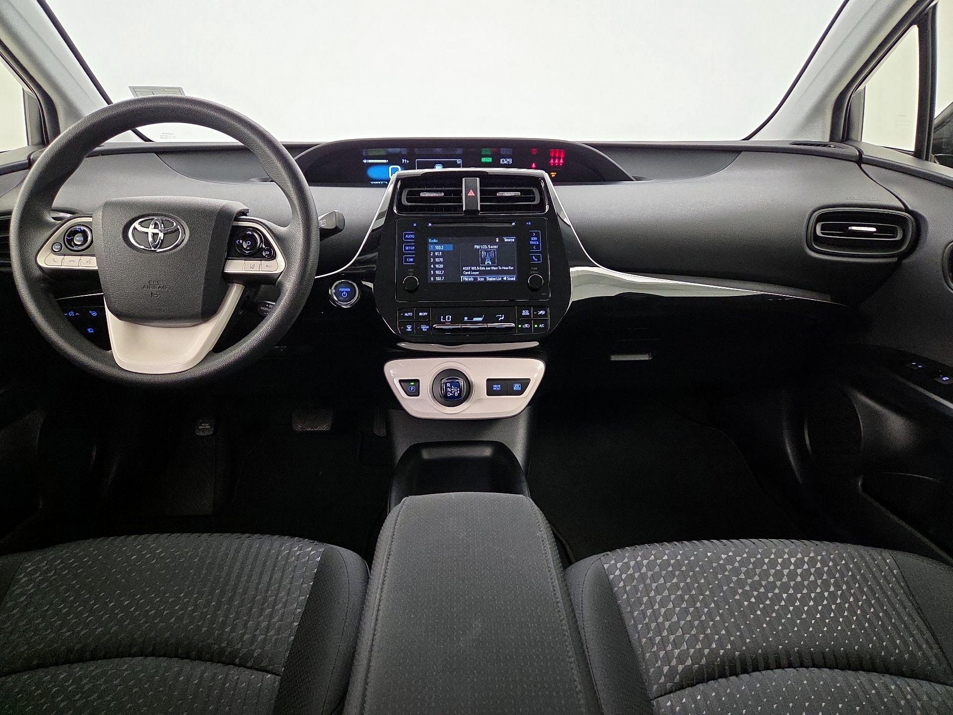 Thumbnail: 2018 Toyota Prius - 9