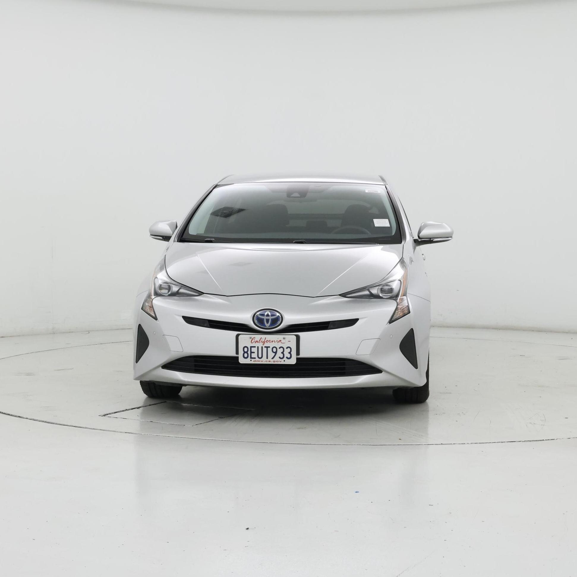 Thumbnail: 2018 Toyota Prius - 5