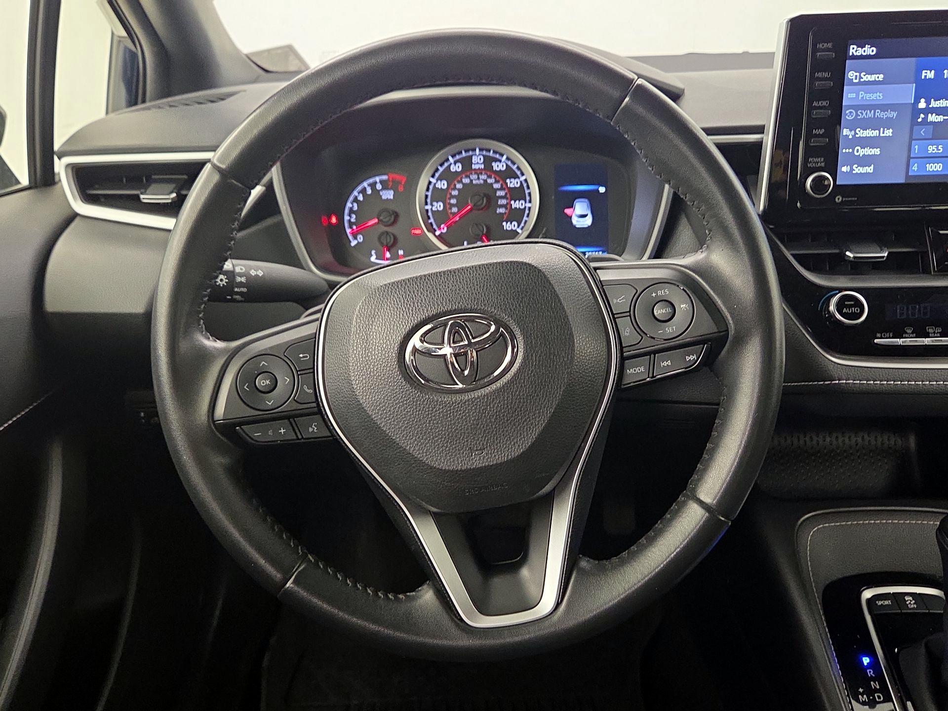 Thumbnail: 2022 Toyota Corolla - 10