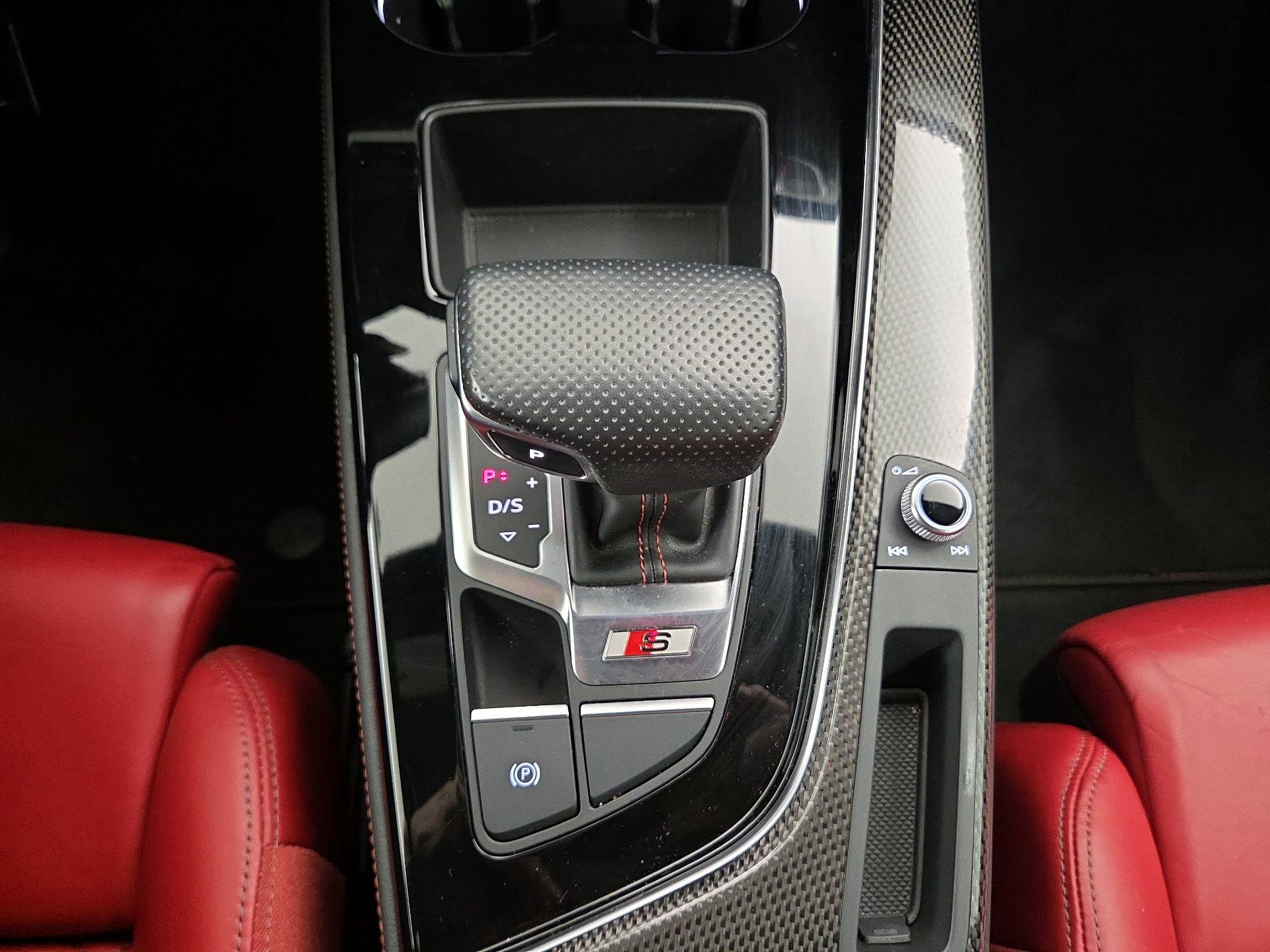 Thumbnail: 2021 Audi S5 - 18