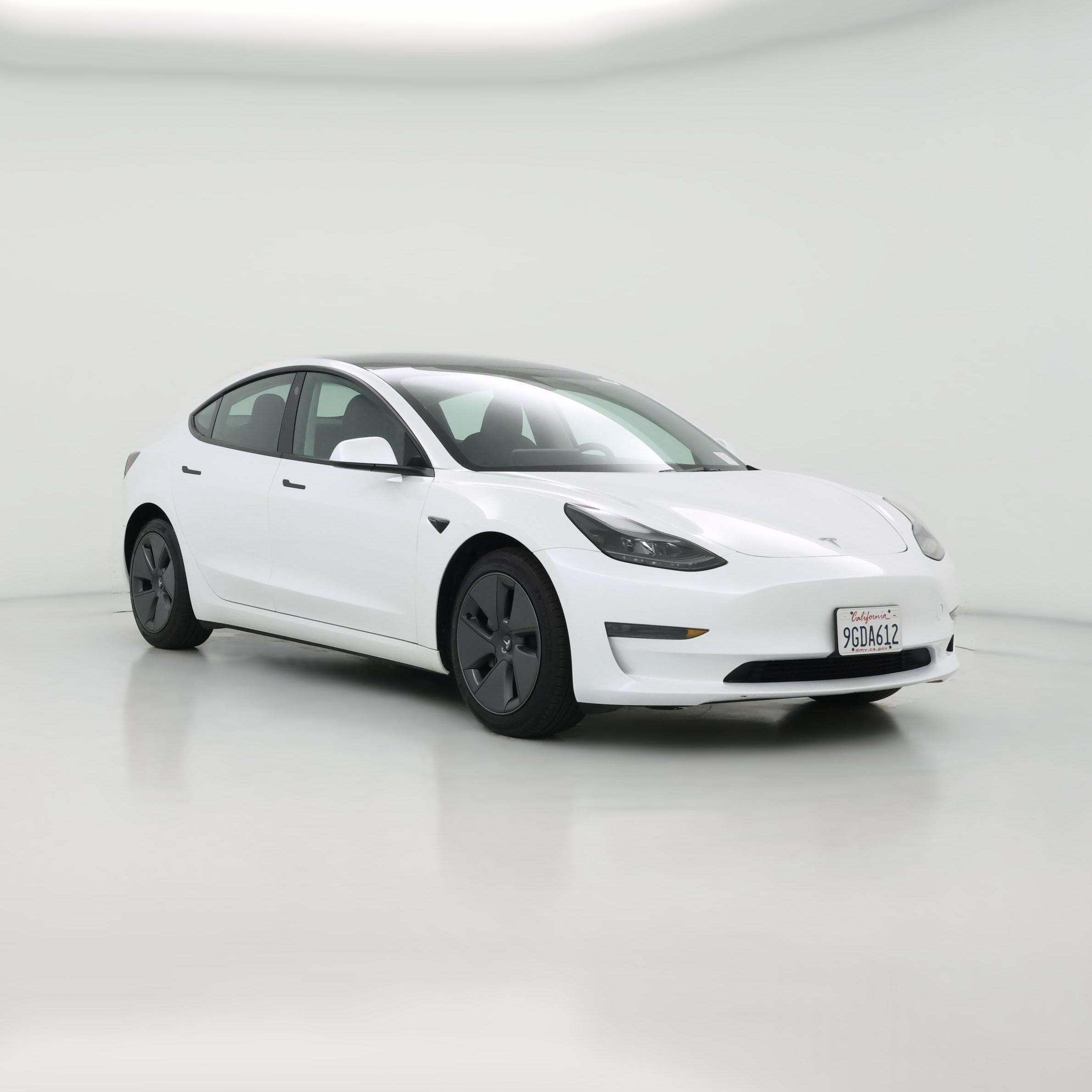 Thumbnail: 2023 Tesla Model 3 - 1
