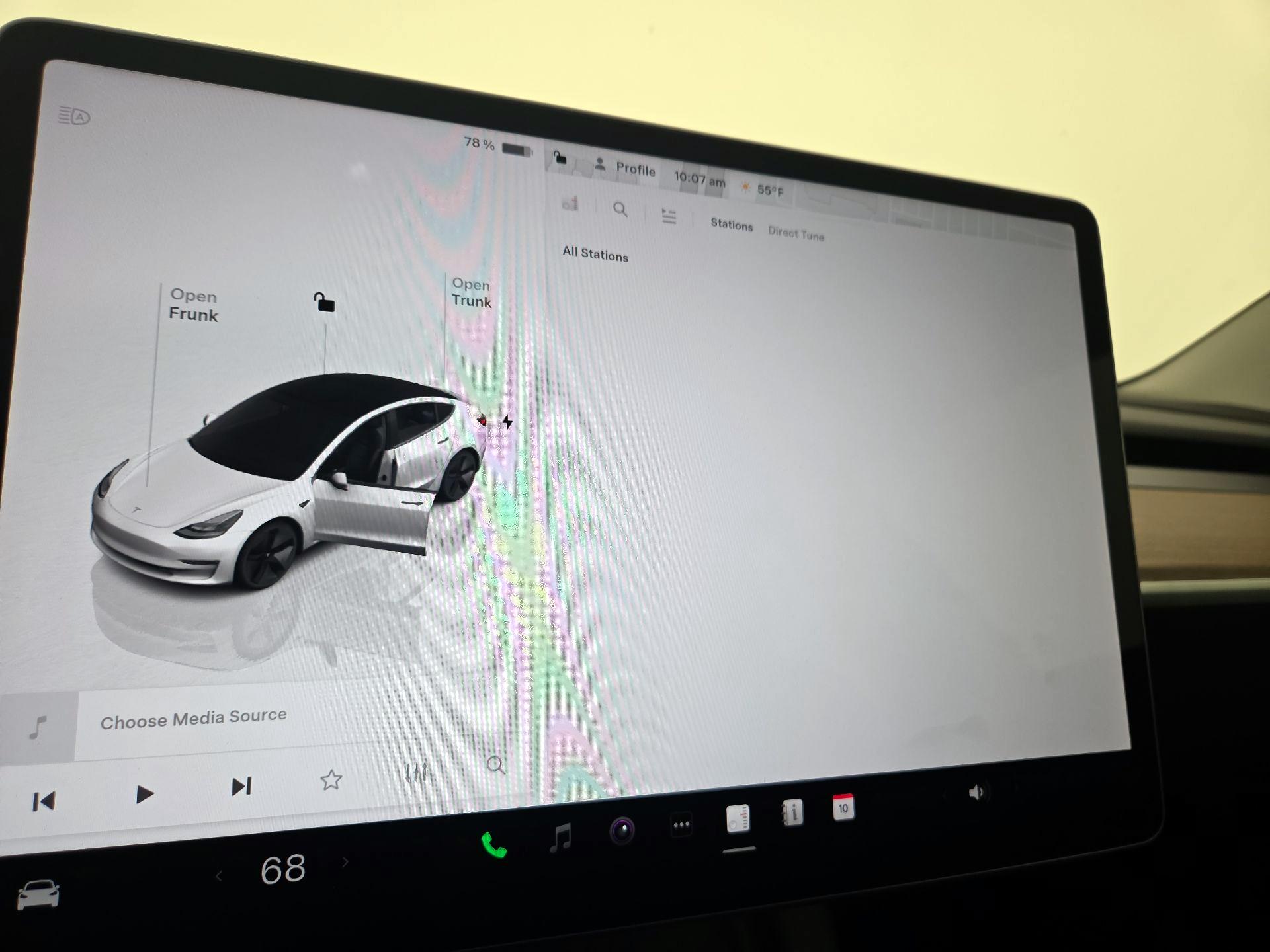 Thumbnail: 2023 Tesla Model 3 - 15