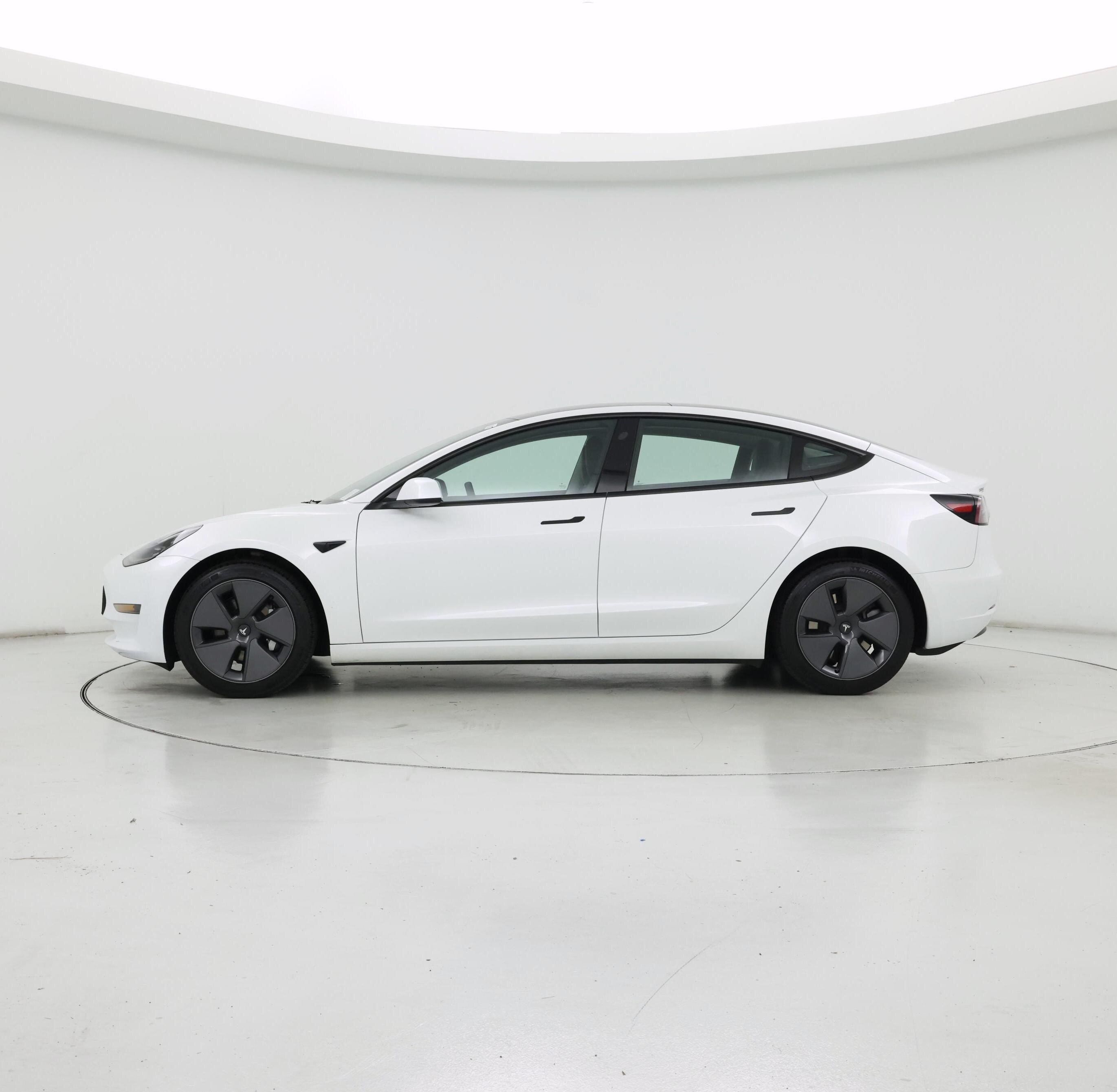 Thumbnail: 2023 Tesla Model 3 - 3