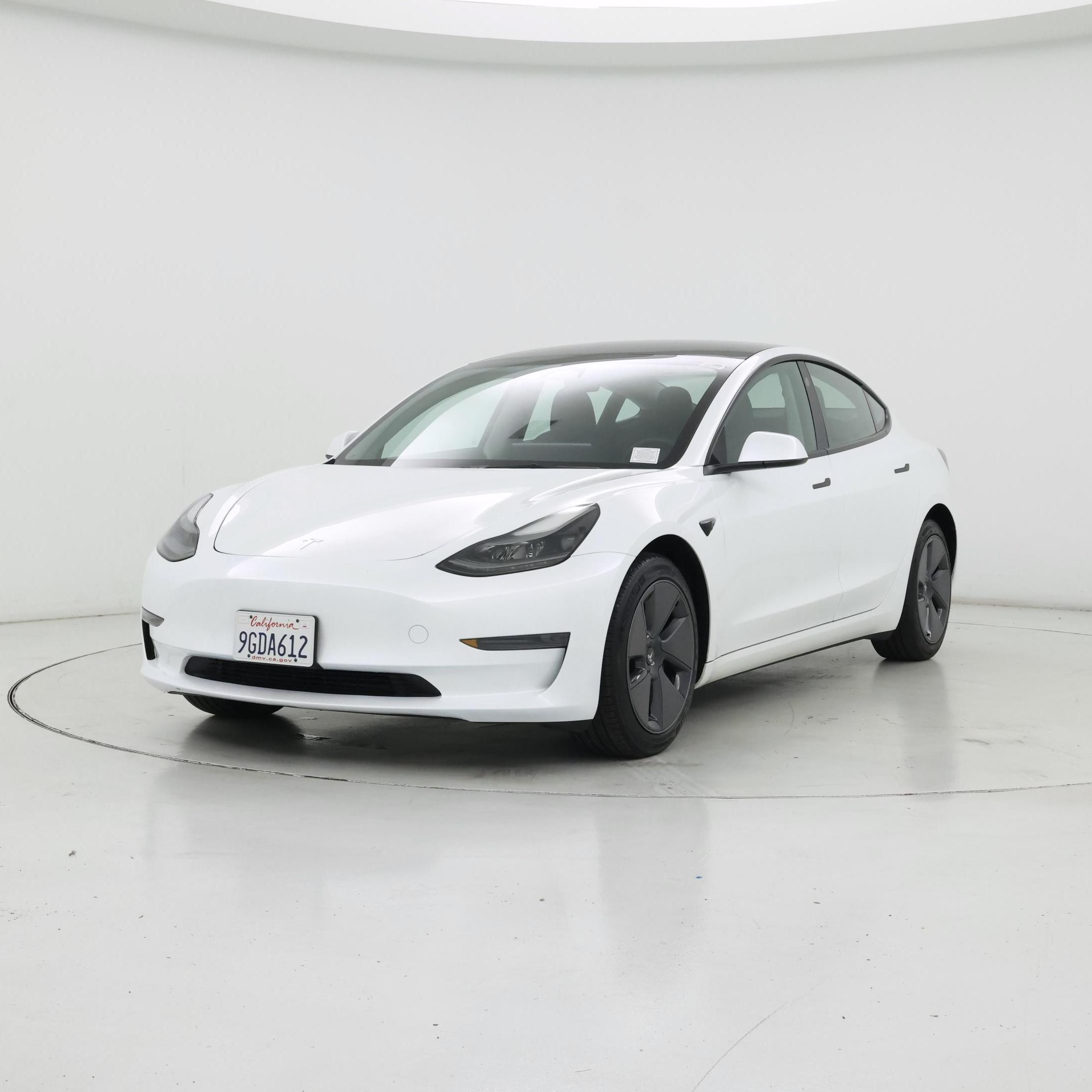 Thumbnail: 2023 Tesla Model 3 - 4