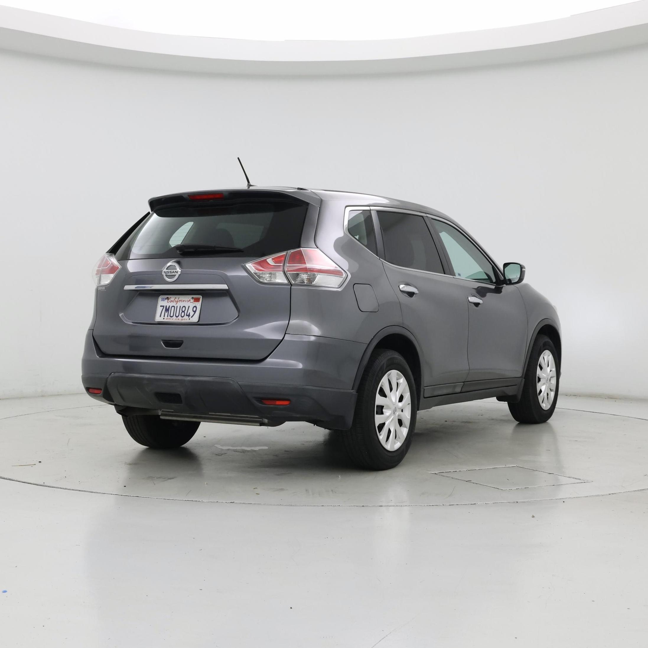 Thumbnail: 2015 Nissan Rogue - 8