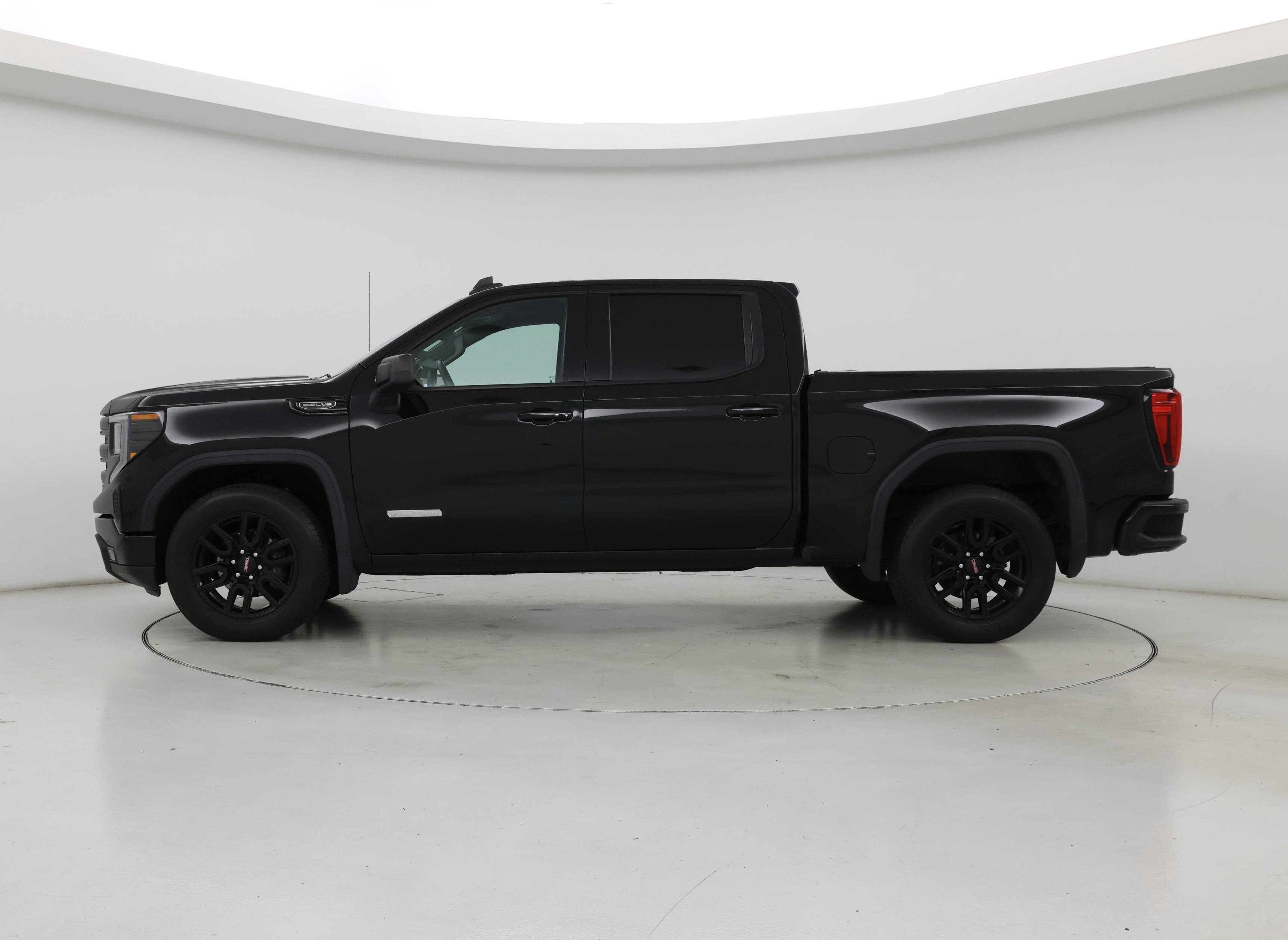 Thumbnail: 2022 GMC Sierra 1500 - 3