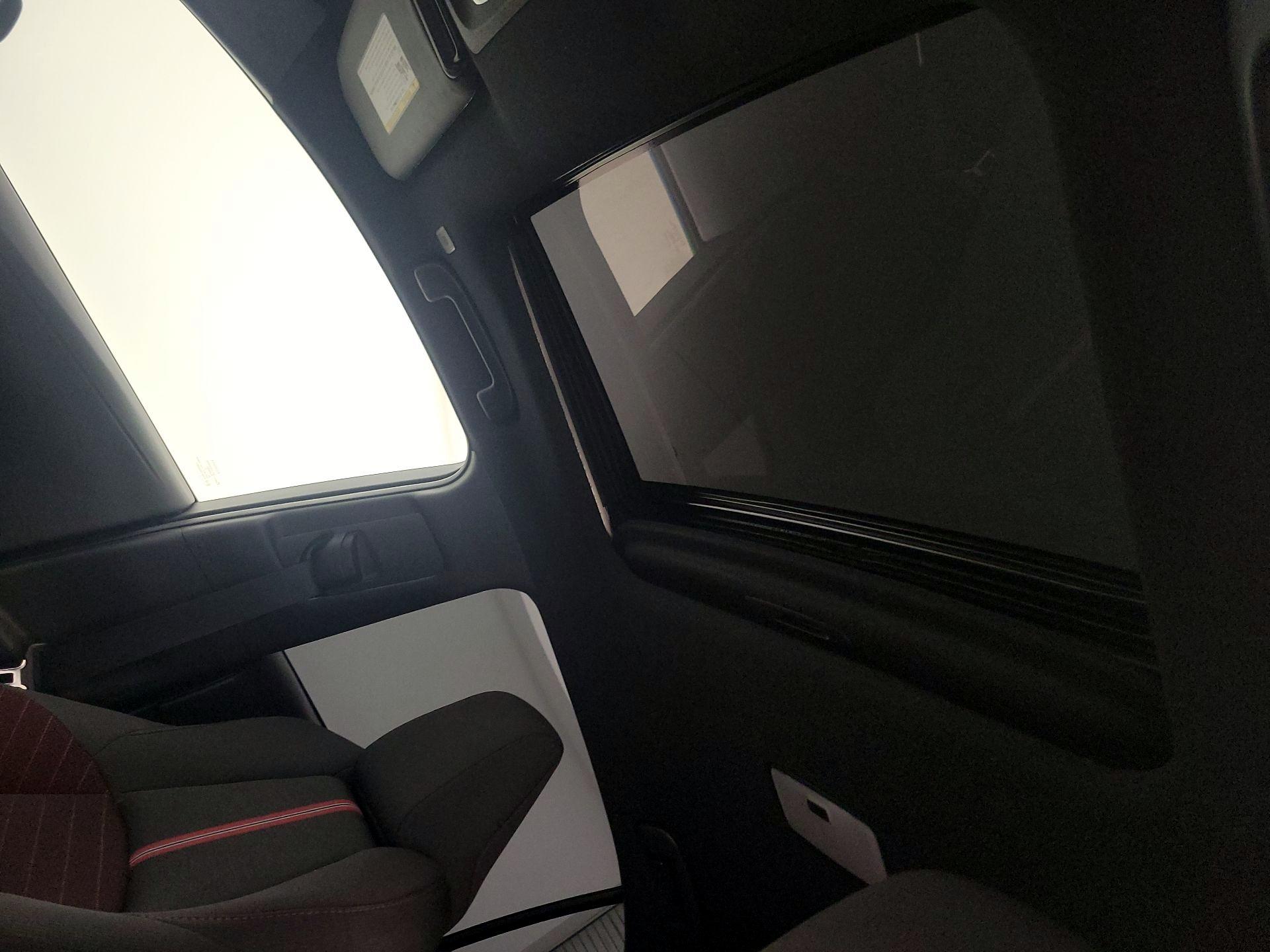 Thumbnail: 2023 Toyota Corolla - 19