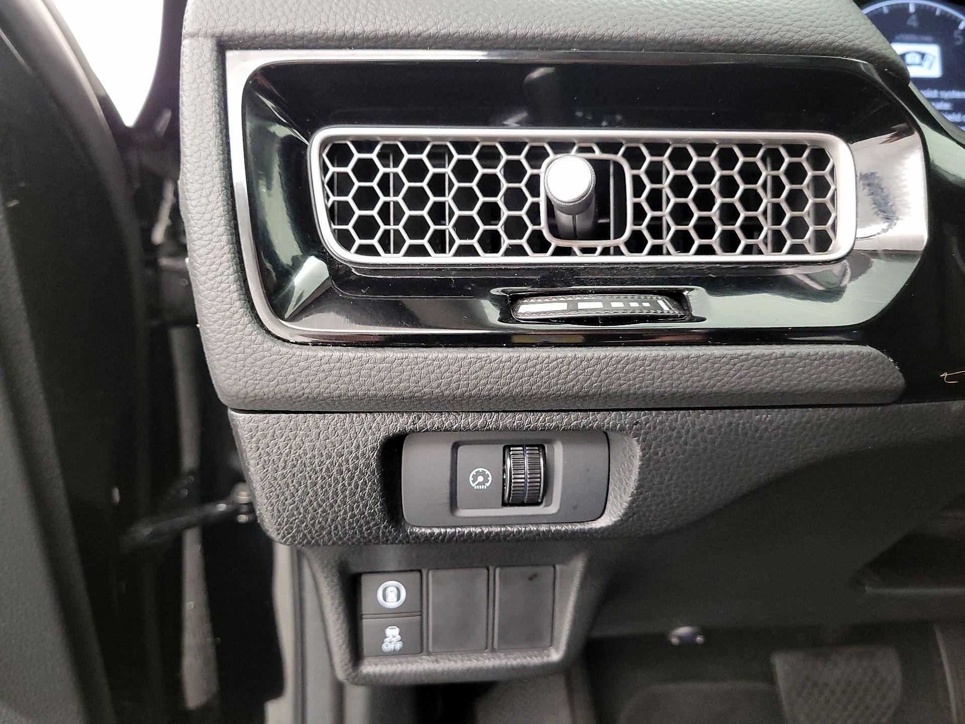 Thumbnail: 2023 Honda Civic - 13