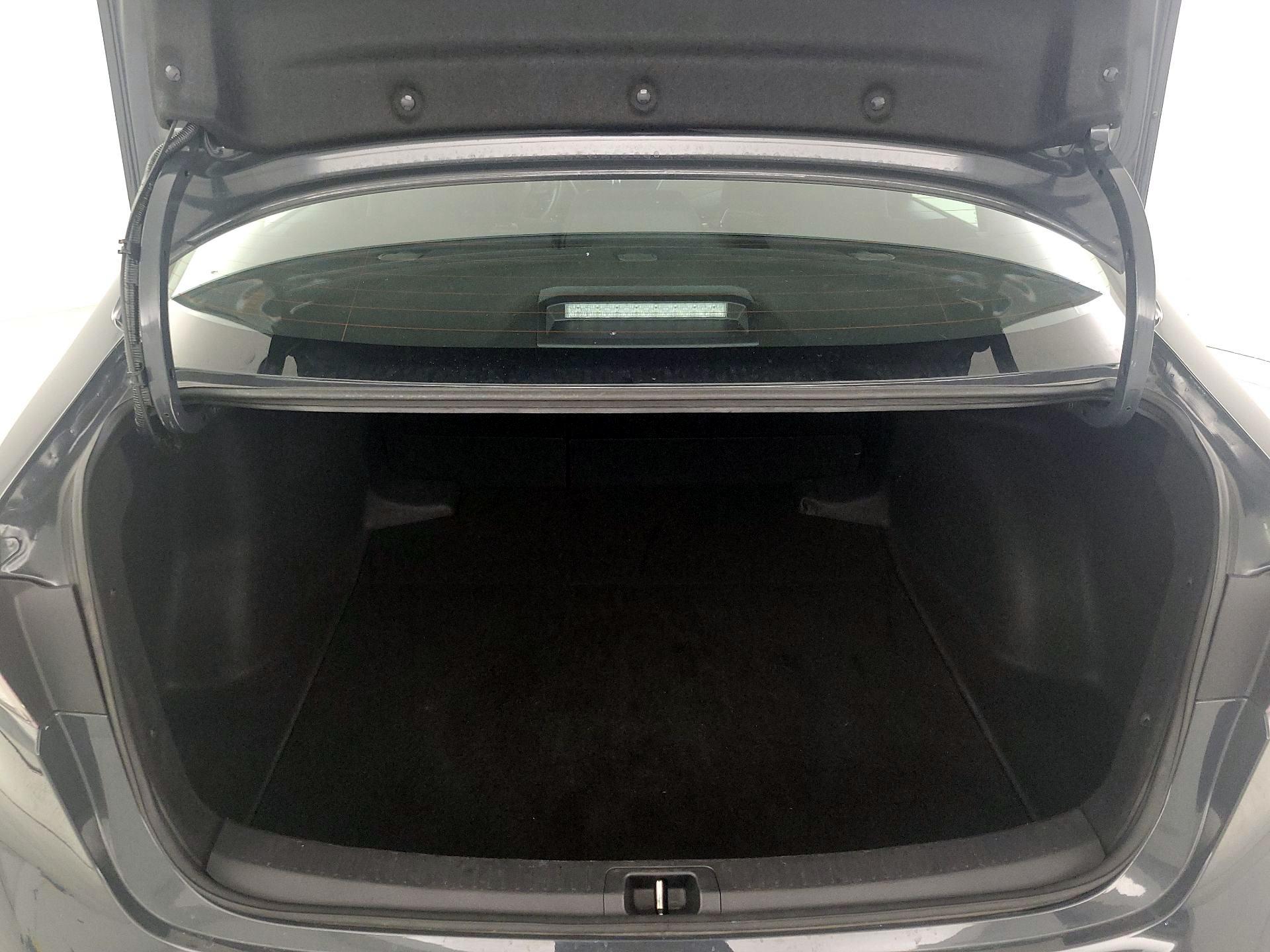 Thumbnail: 2025 Toyota Corolla - 20