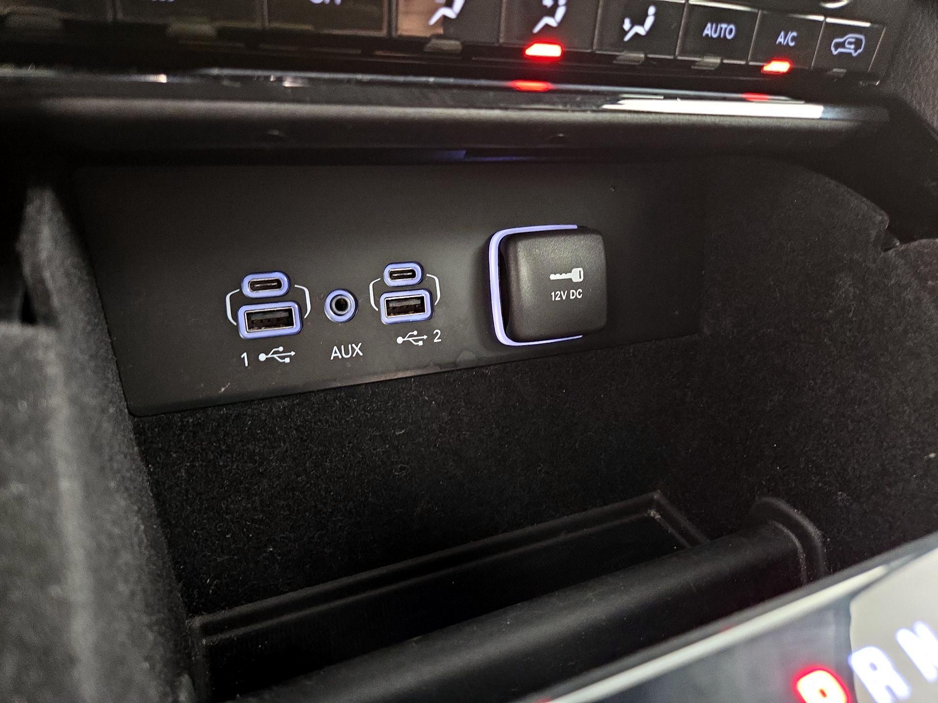 Thumbnail: 2022 Jeep Grand Cherokee L - 19