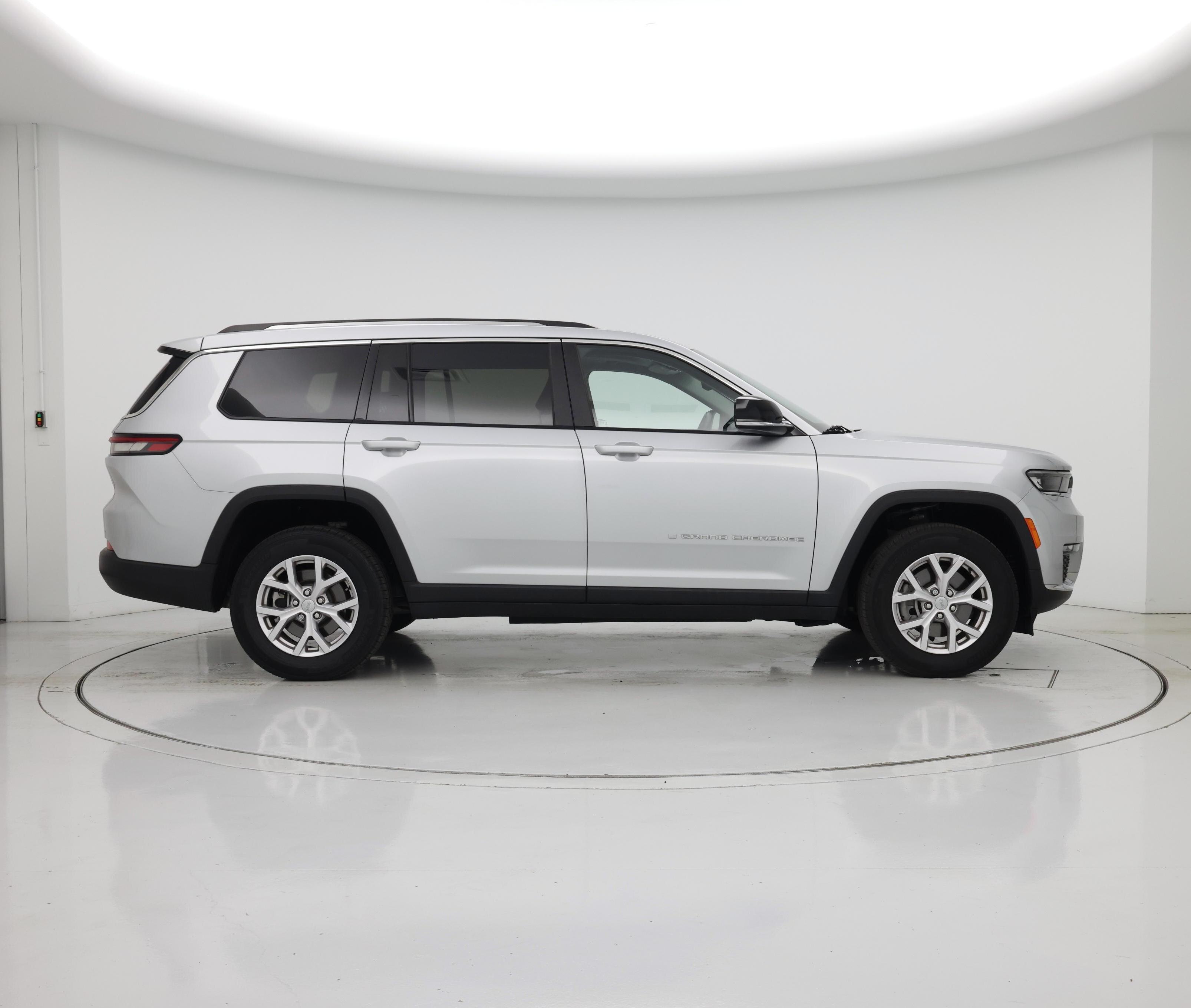 Thumbnail: 2022 Jeep Grand Cherokee L - 7