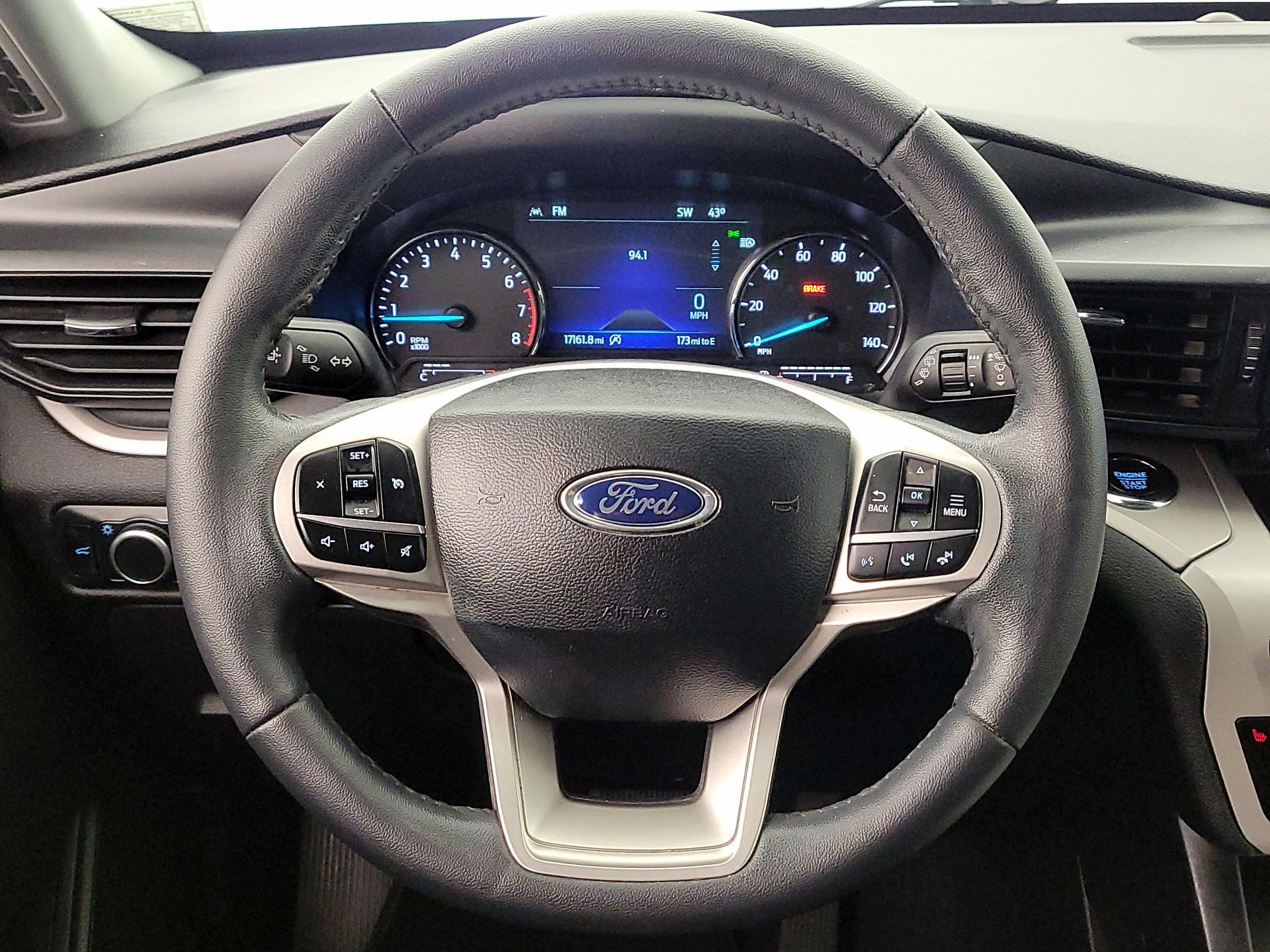 Thumbnail: 2023 Ford Explorer - 10