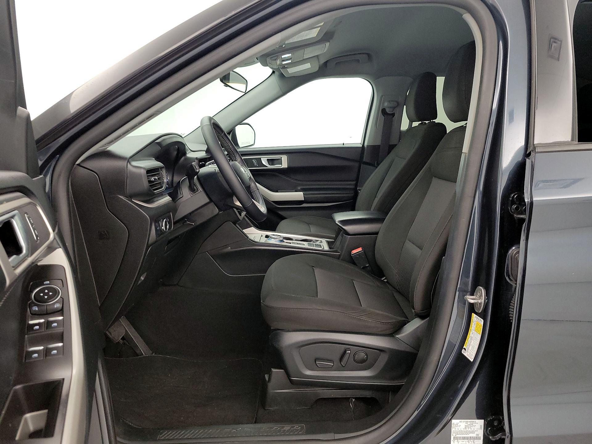 Thumbnail: 2023 Ford Explorer - 11