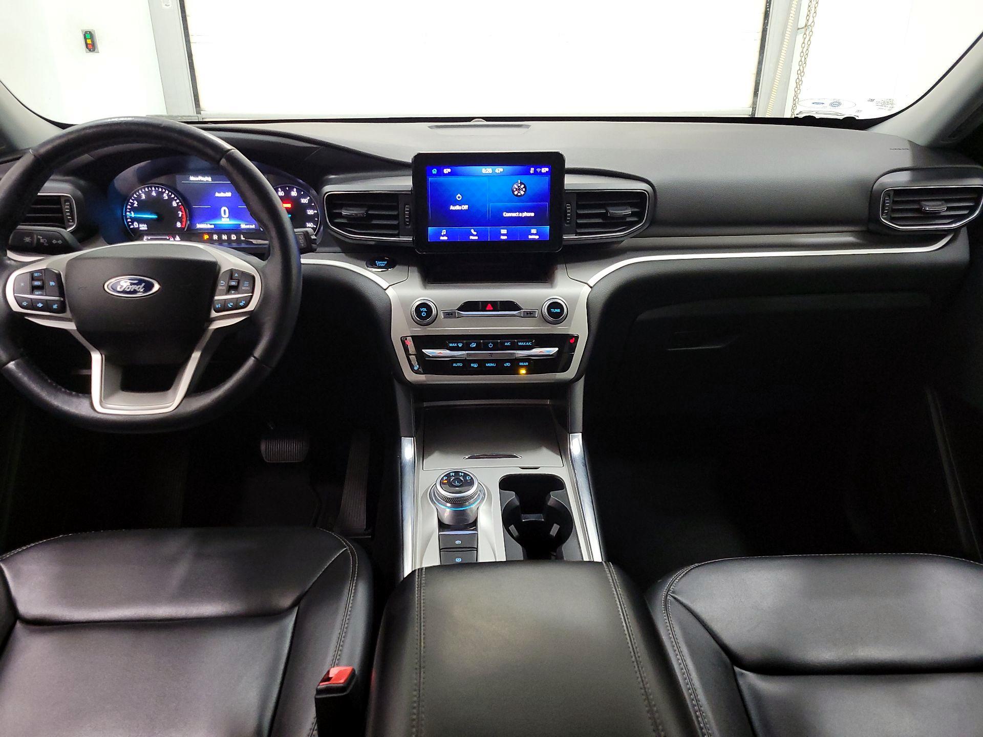 Thumbnail: 2022 Ford Explorer - 9