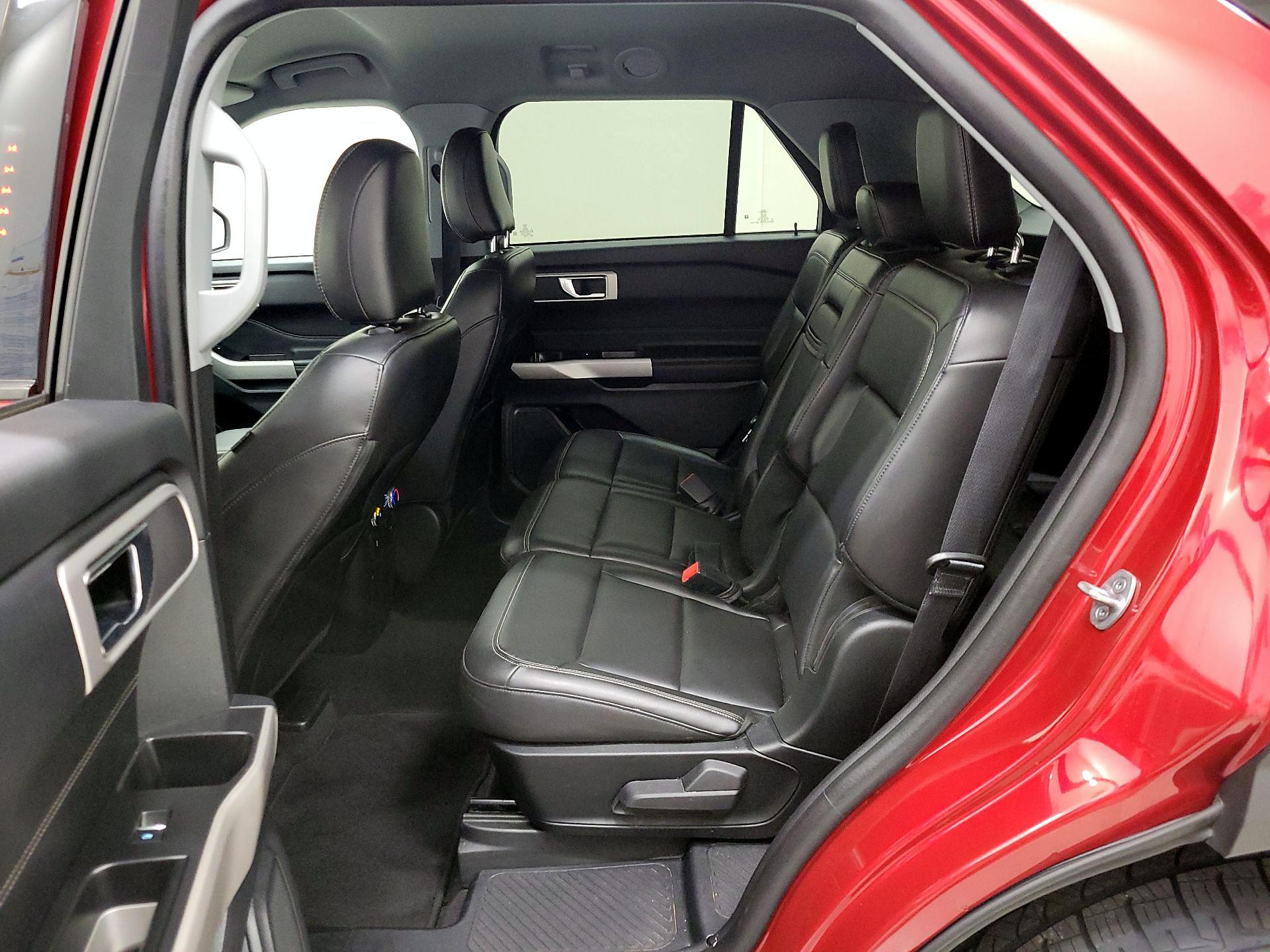 Thumbnail: 2022 Ford Explorer - 19