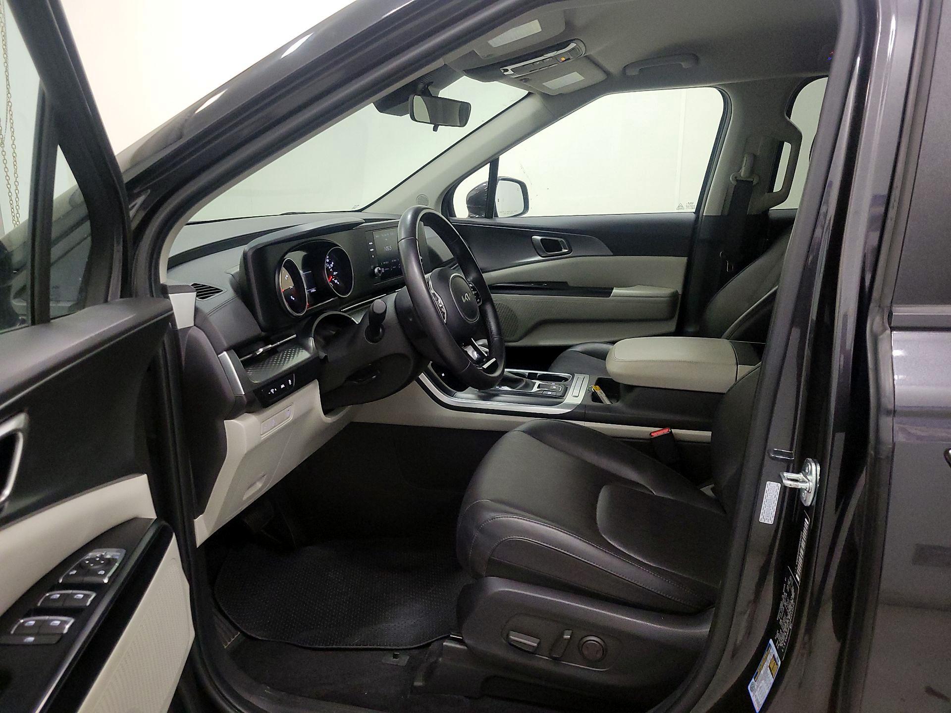 Thumbnail: 2024 Kia Carnival - 11