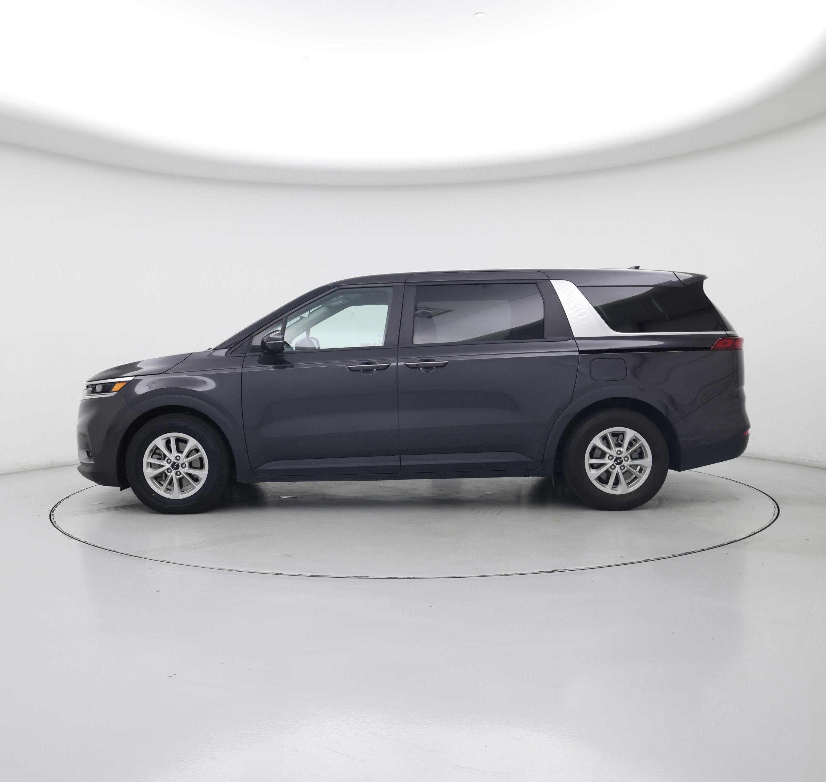Thumbnail: 2024 Kia Carnival - 3