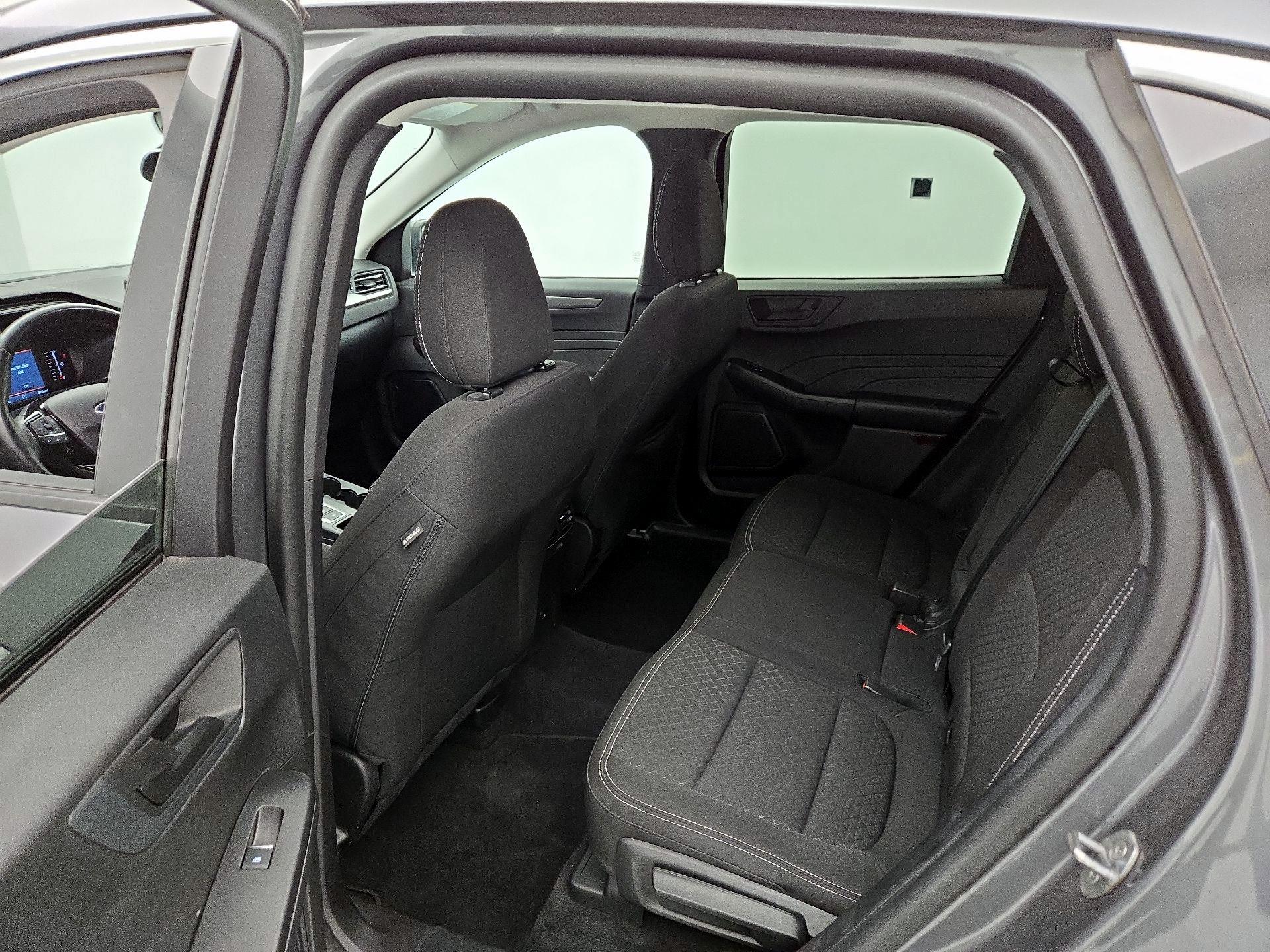 Thumbnail: 2023 Ford Escape - 20