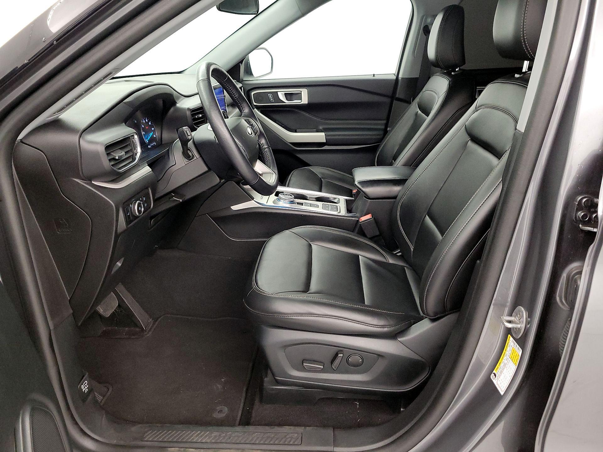 Thumbnail: 2023 Ford Explorer - 11