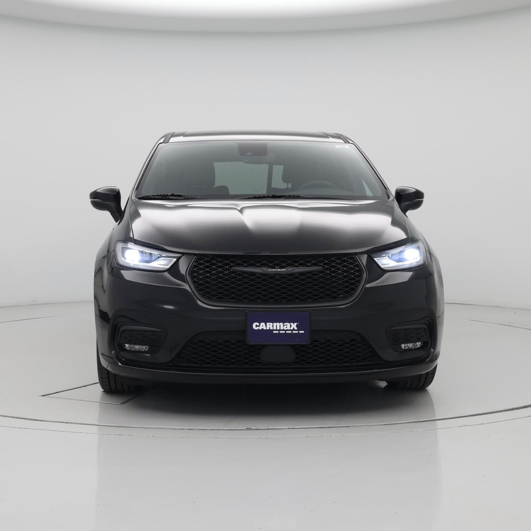 Thumbnail: 2023 Chrysler Pacifica - 5