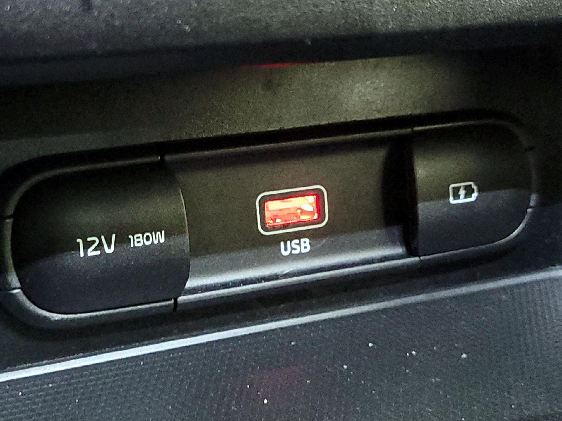 Thumbnail: 2022 Kia Forte - 18