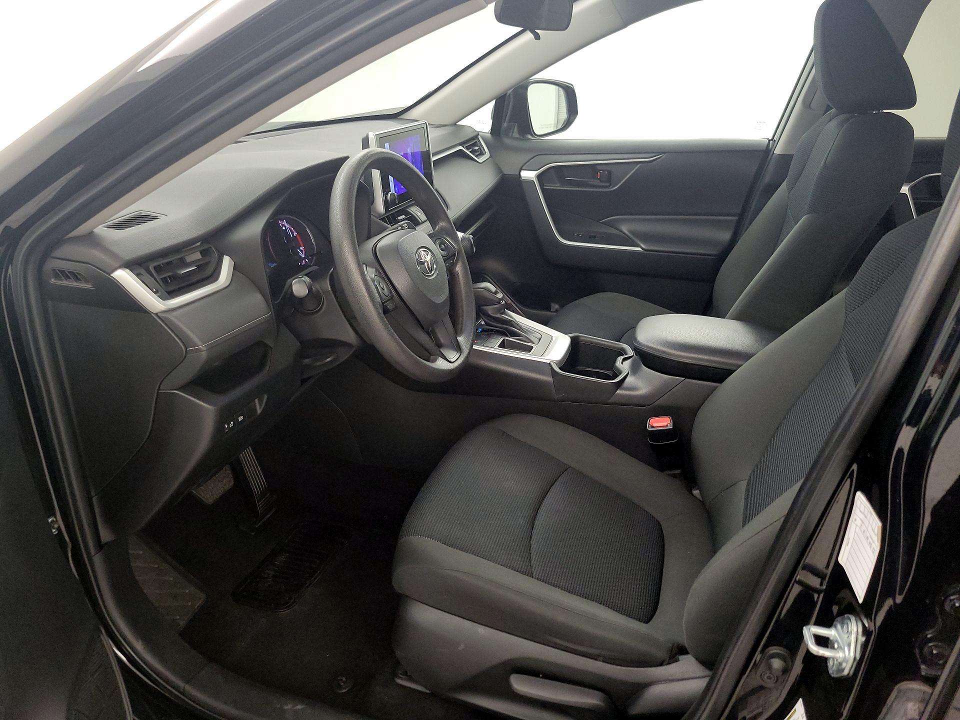 Thumbnail: 2024 Toyota RAV4 - 11