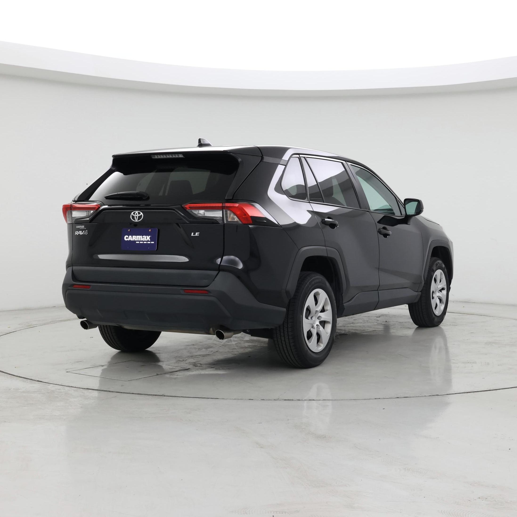 Thumbnail: 2024 Toyota RAV4 - 8