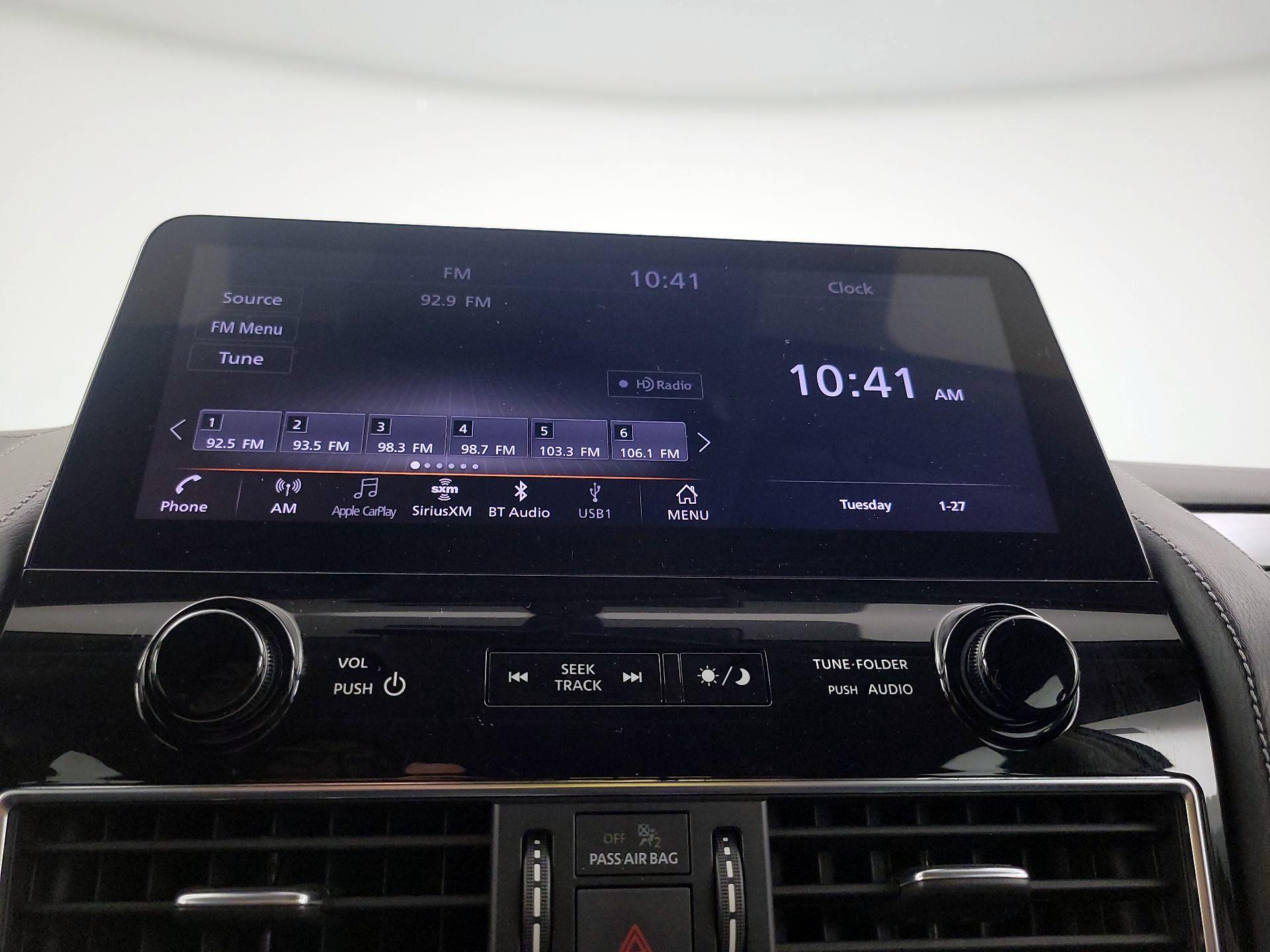 Thumbnail: 2022 INFINITI QX80 - 16