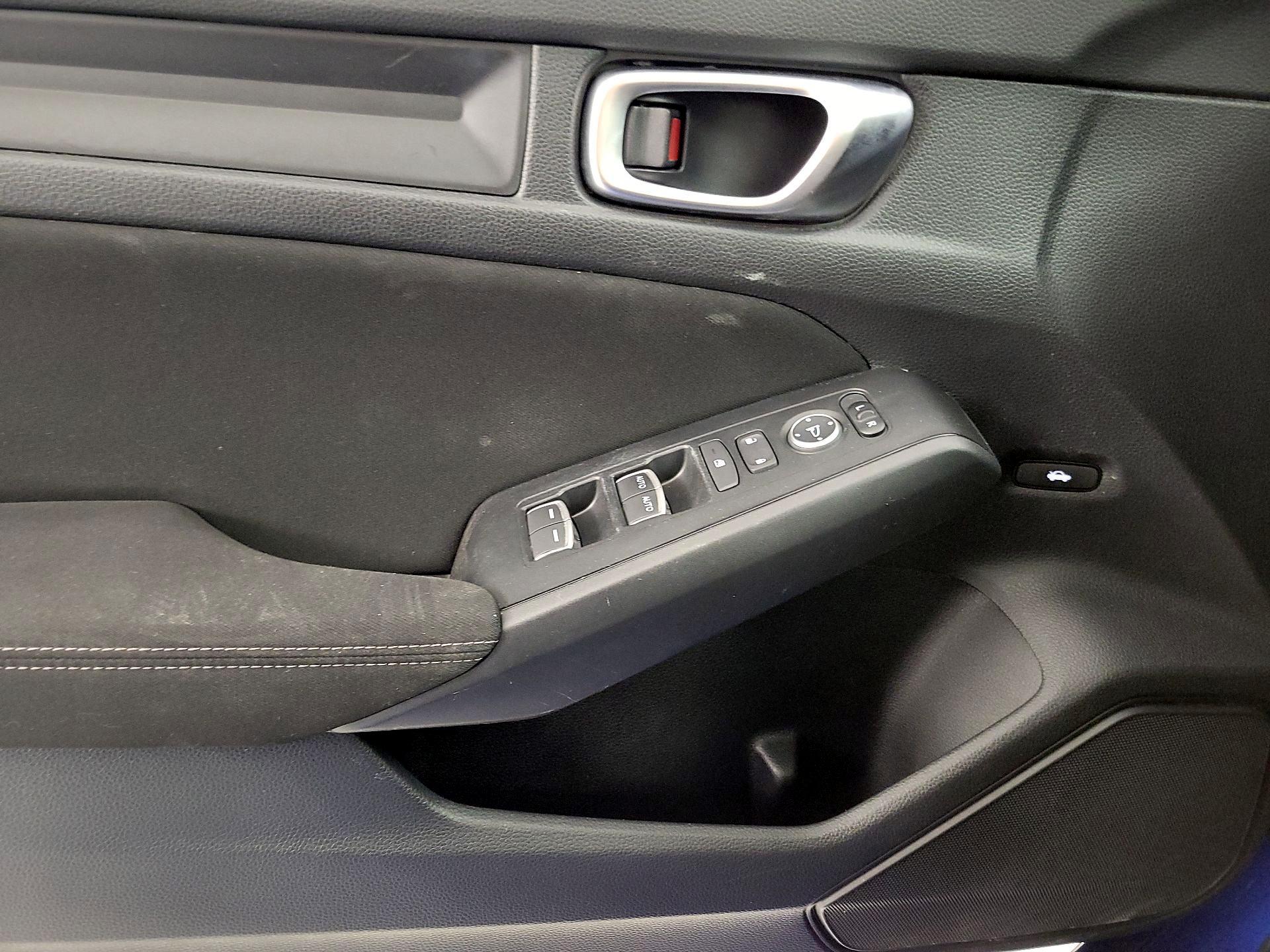 Thumbnail: 2023 Honda Civic - 12