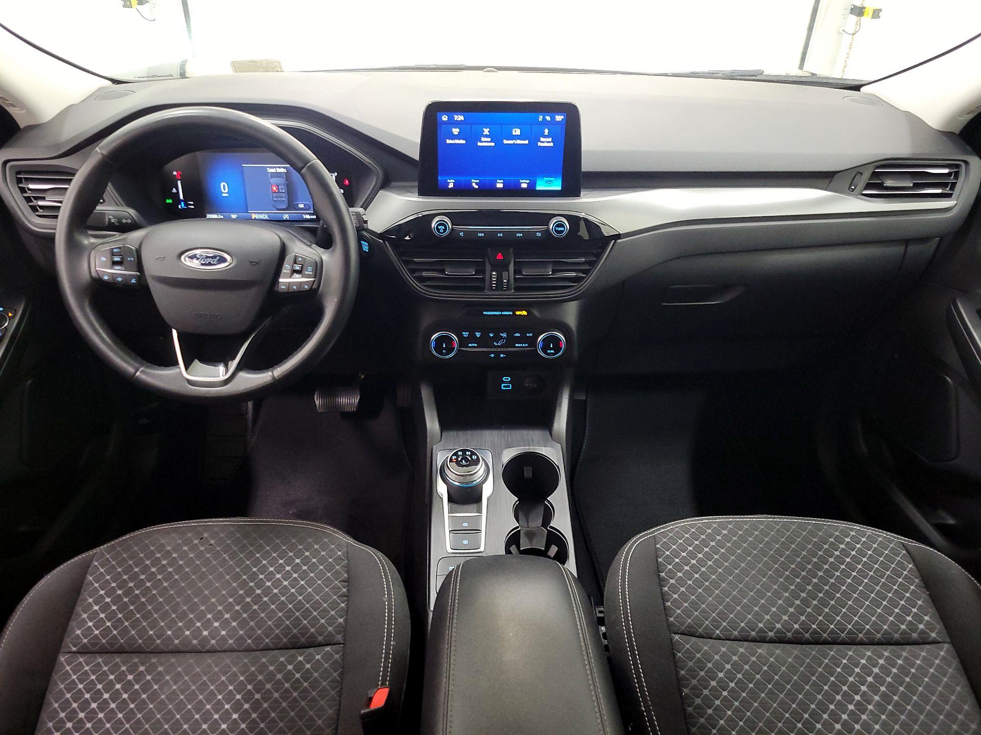 Thumbnail: 2023 Ford Escape - 9