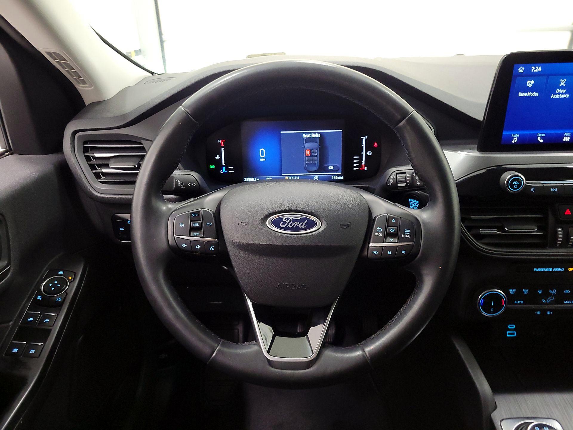 Thumbnail: 2023 Ford Escape - 10