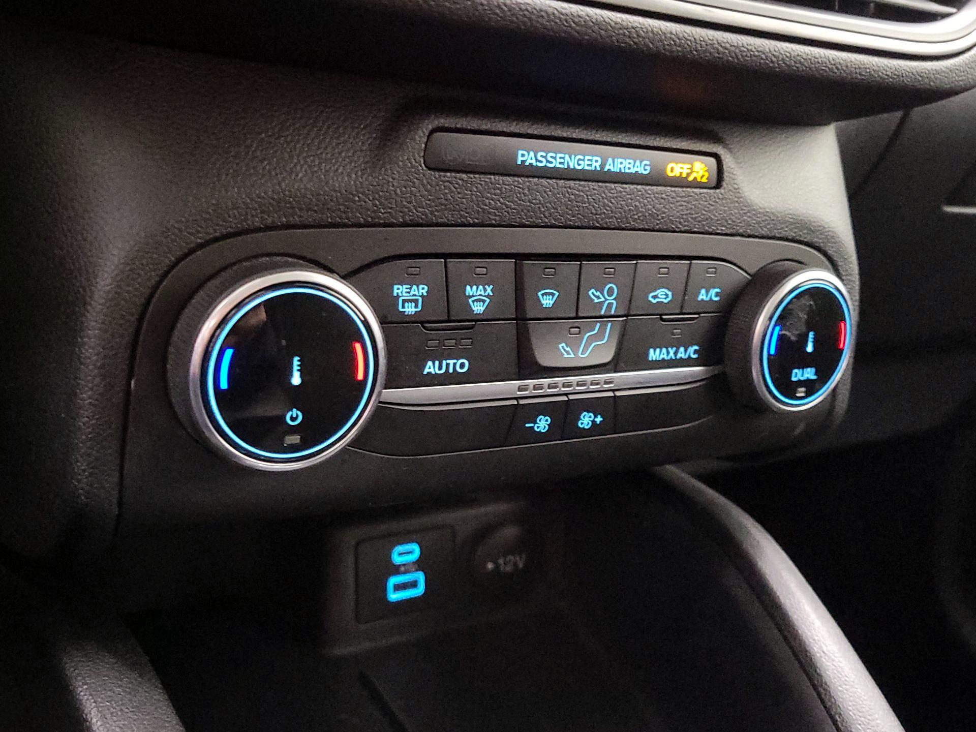 Thumbnail: 2023 Ford Escape - 16