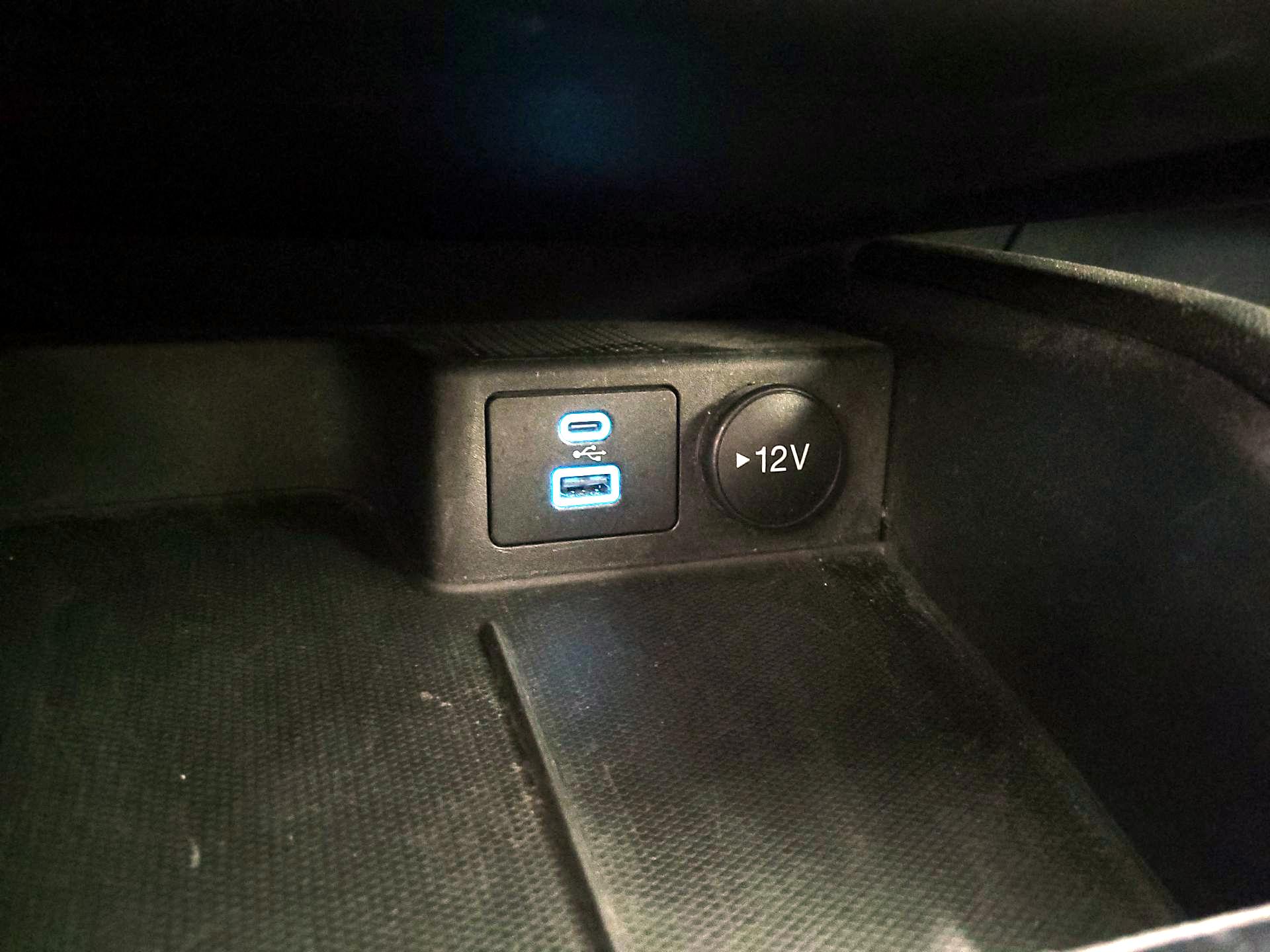 Thumbnail: 2023 Ford Escape - 18