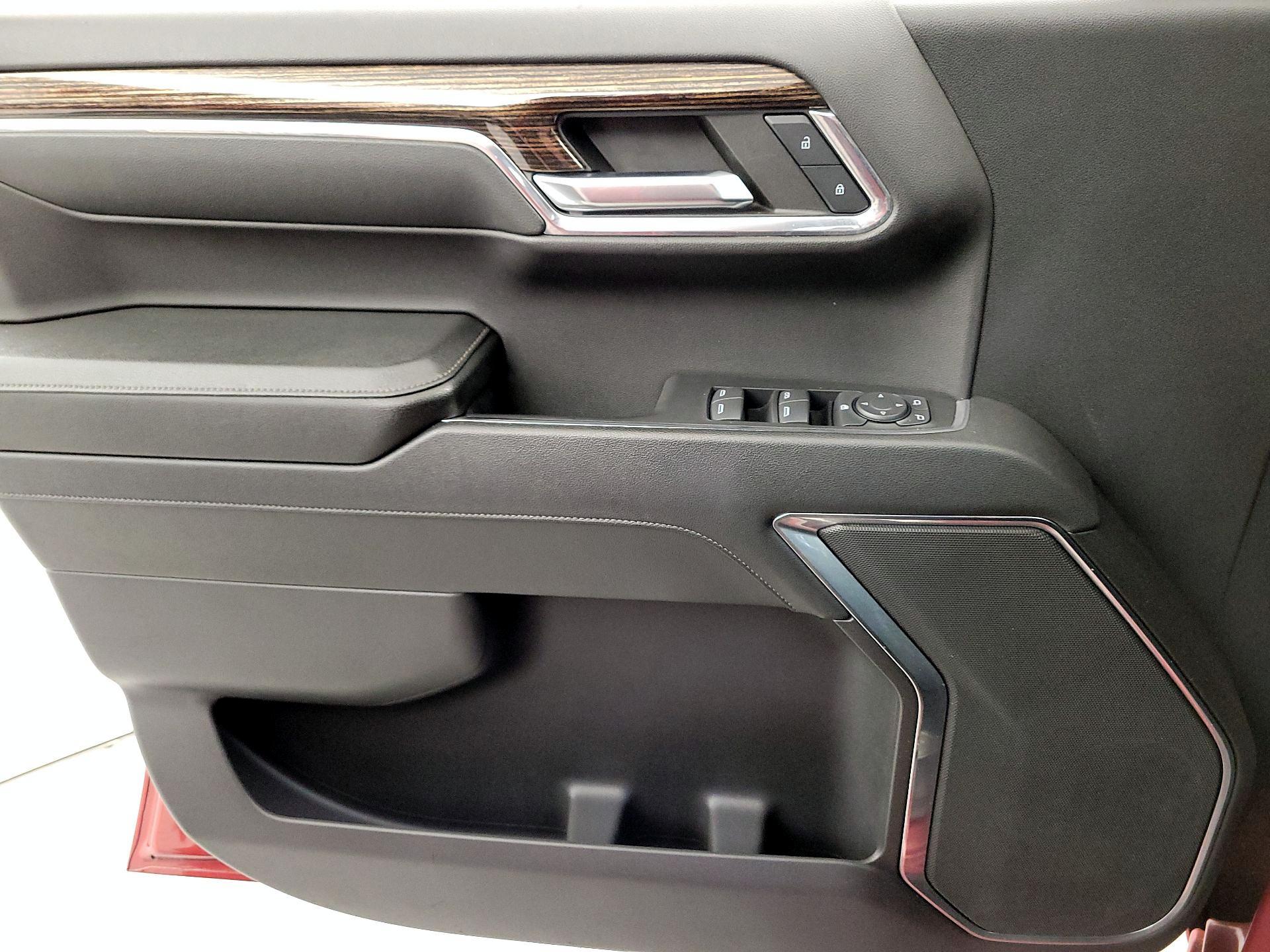 Thumbnail: 2023 GMC Sierra 1500 - 12