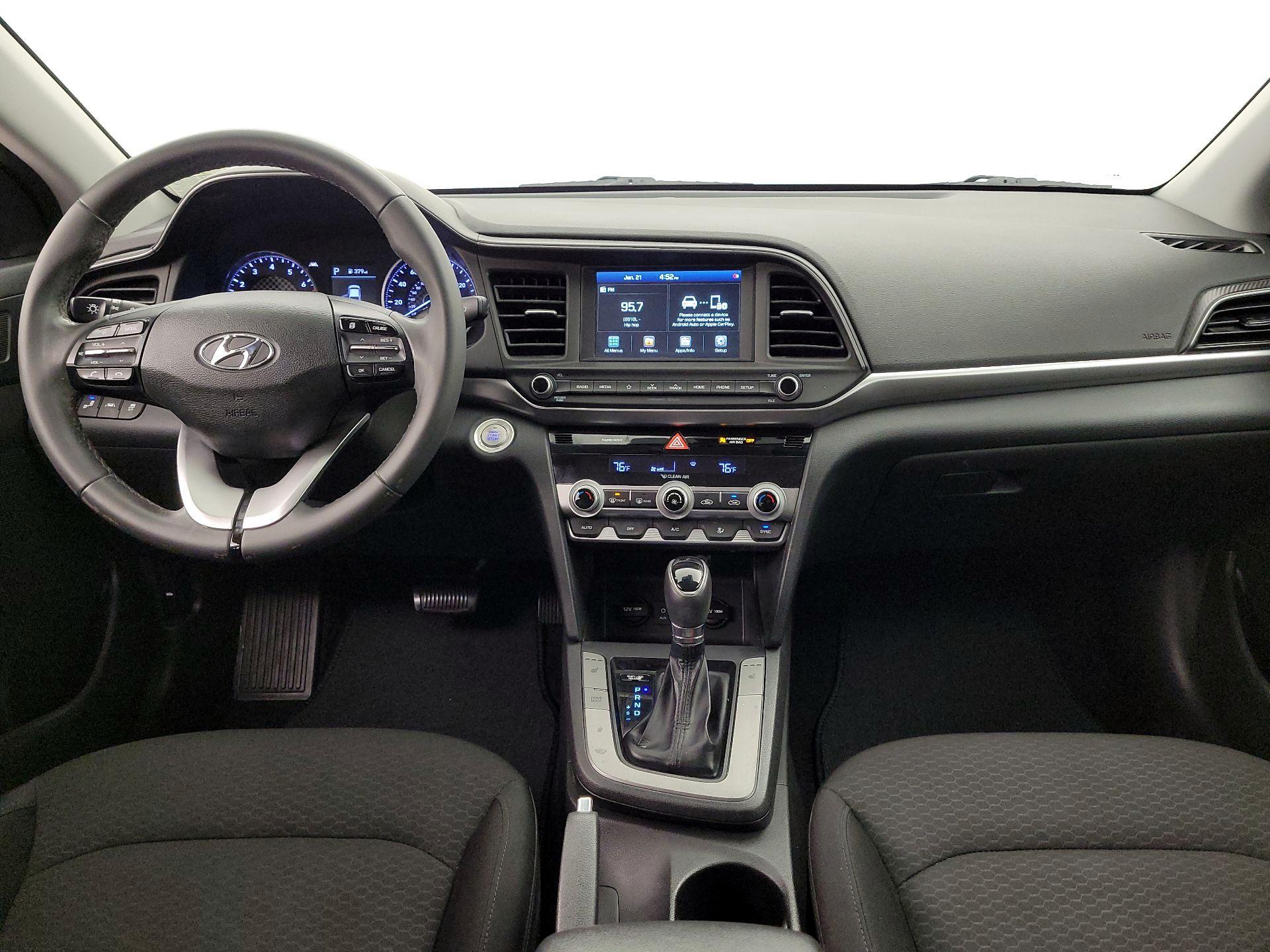 Thumbnail: 2020 Hyundai Elantra - 9