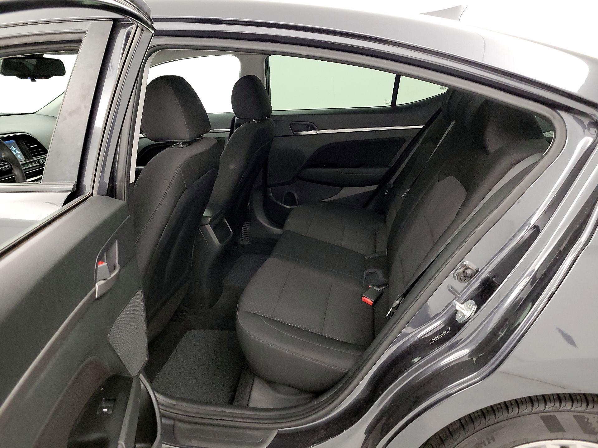 Thumbnail: 2020 Hyundai Elantra - 18