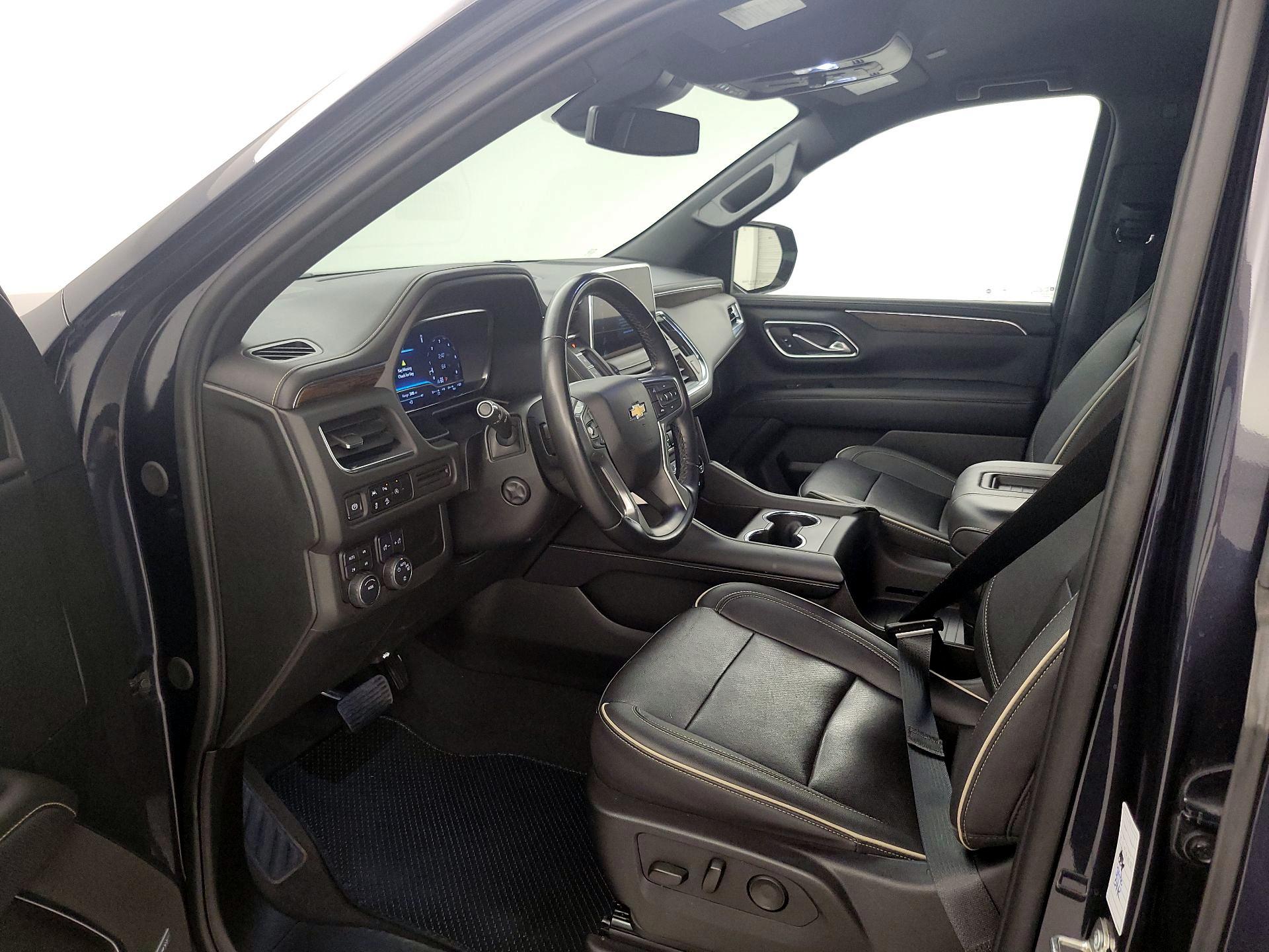 Thumbnail: 2023 Chevrolet Suburban - 11