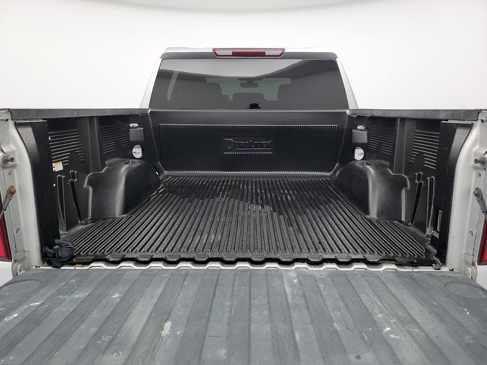 Thumbnail: 2020 Chevrolet Silverado 1500 - 20