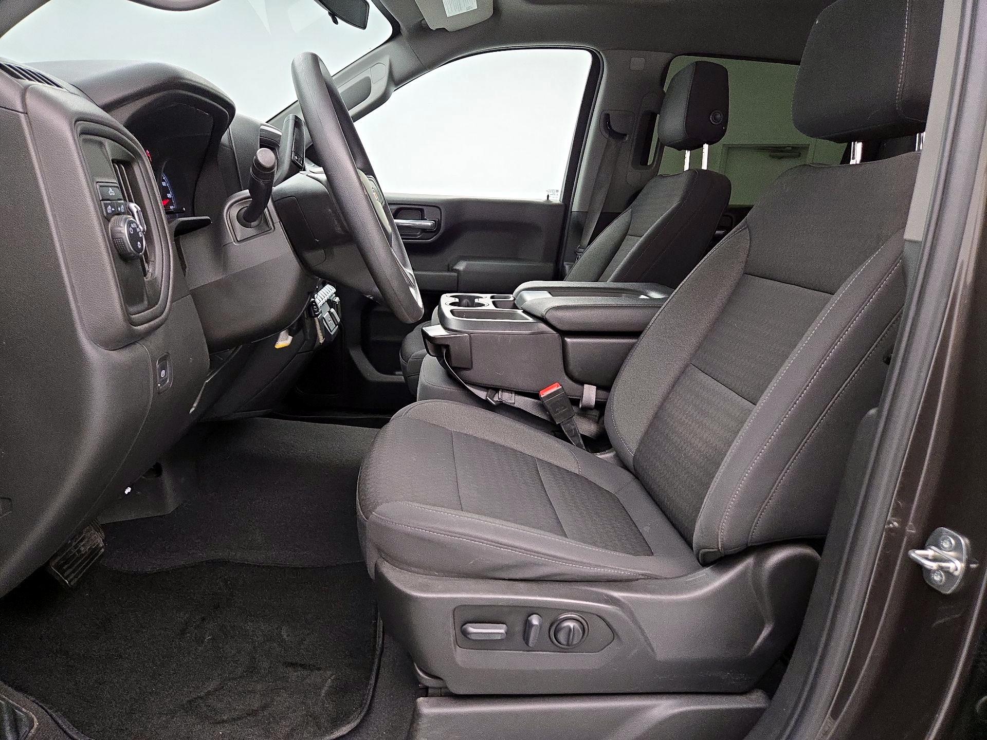 Thumbnail: 2022 Chevrolet Silverado 1500 - 11