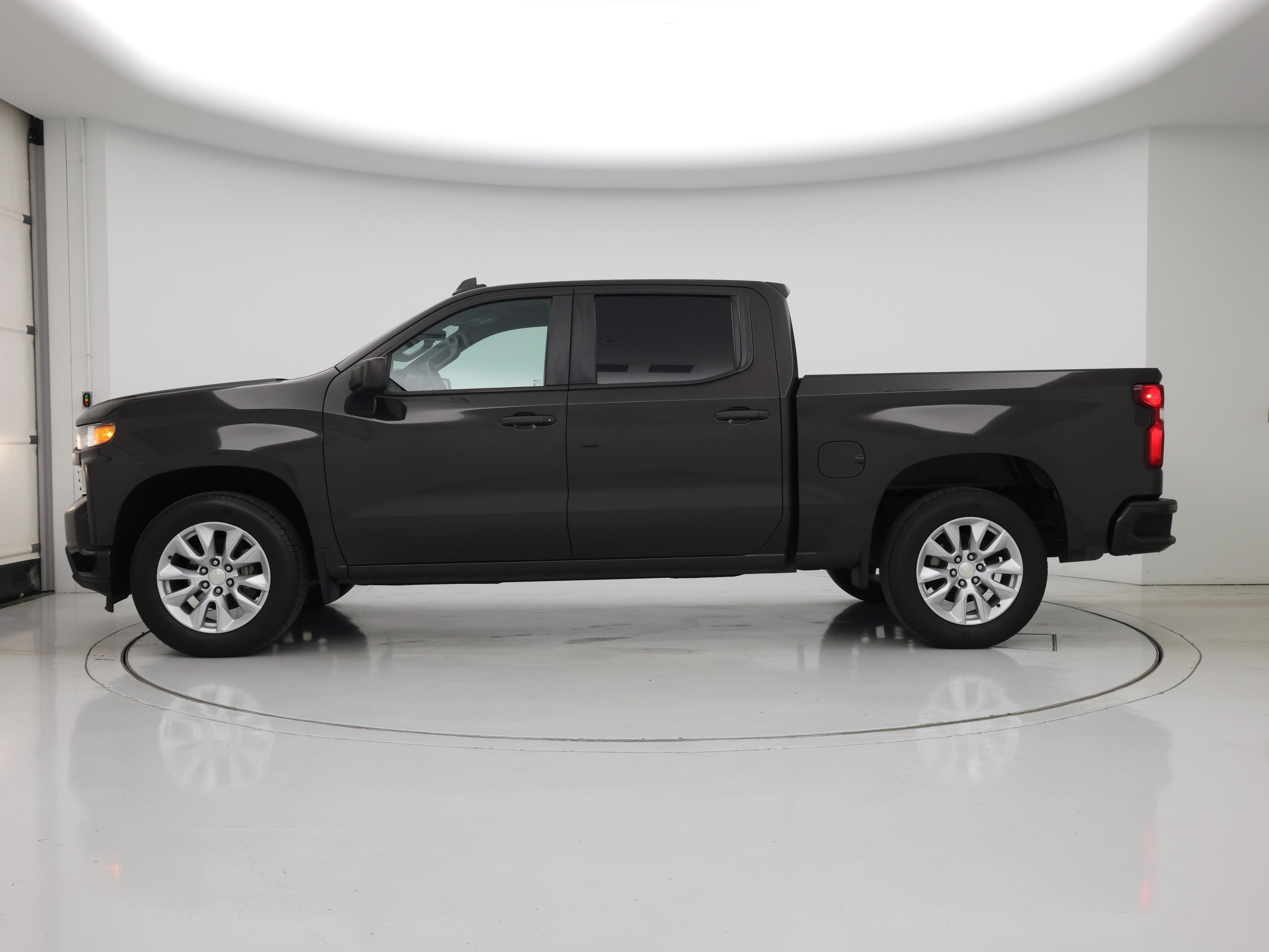 Thumbnail: 2022 Chevrolet Silverado 1500 - 3