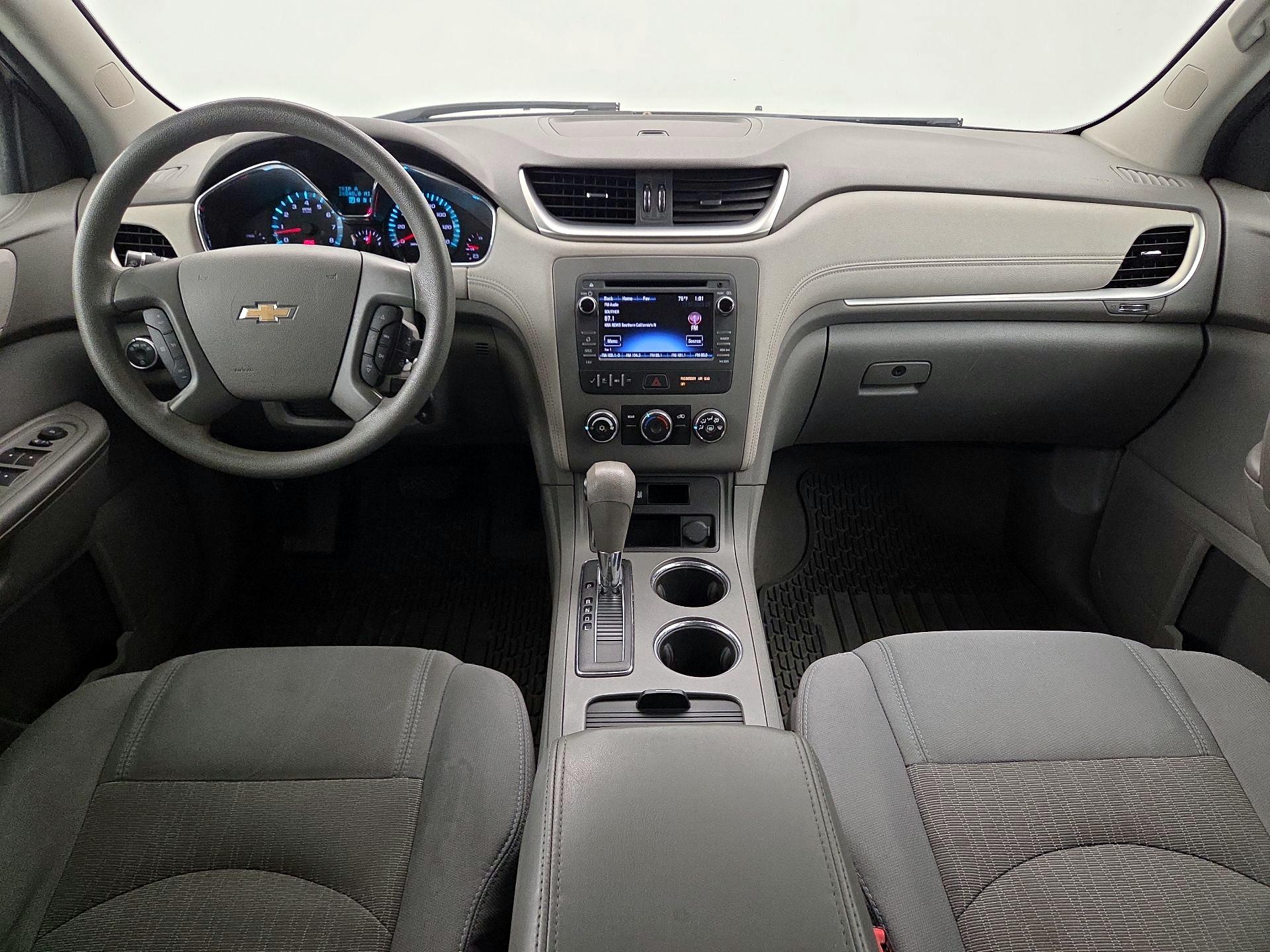 Thumbnail: 2014 Chevrolet Traverse - 9