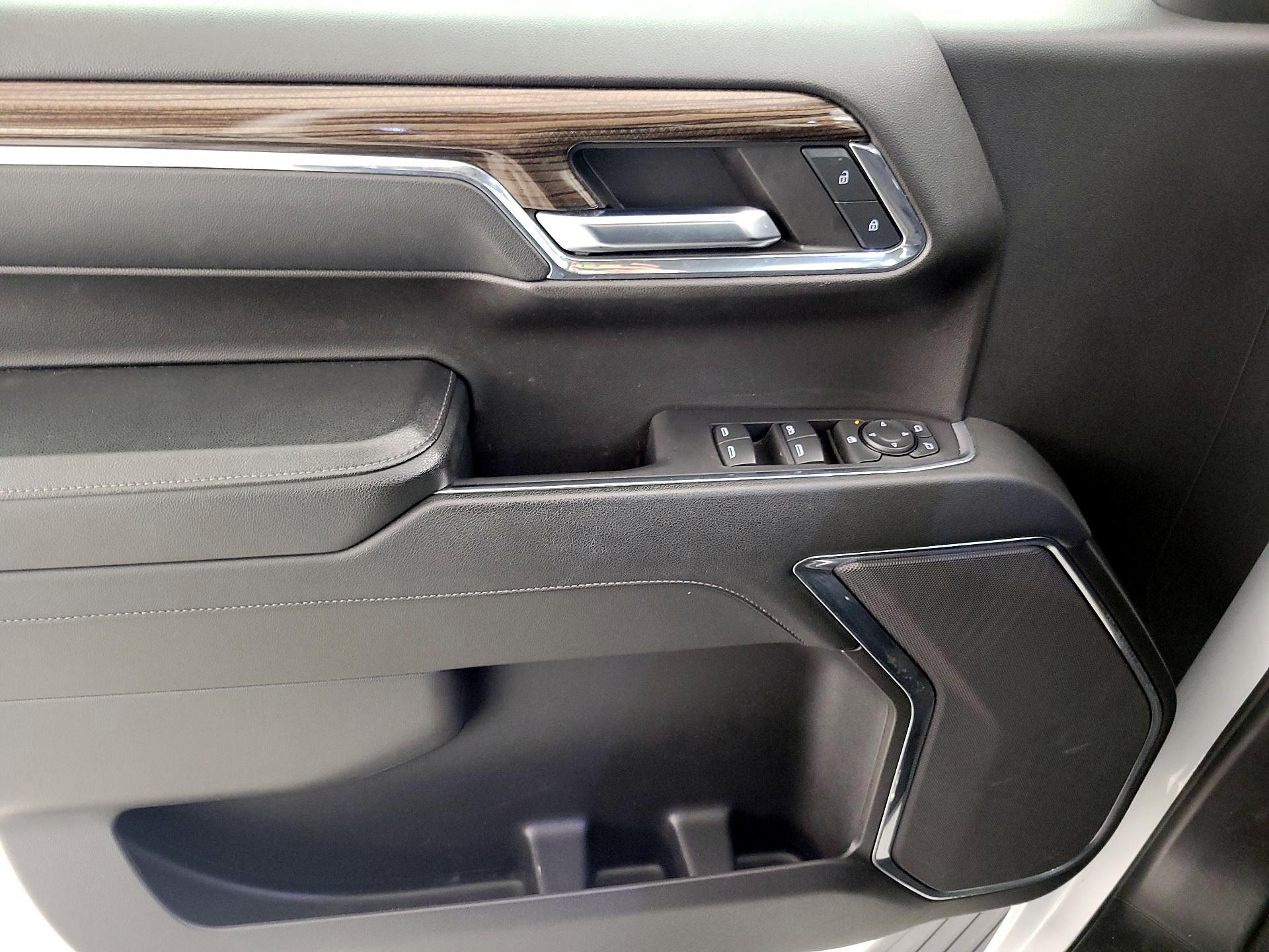 Thumbnail: 2024 Chevrolet Silverado 1500 - 12