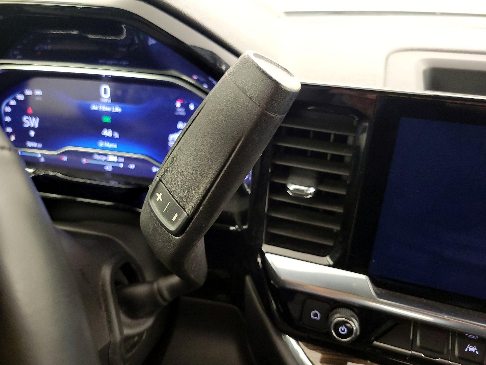 Thumbnail: 2024 Chevrolet Silverado 1500 - 18