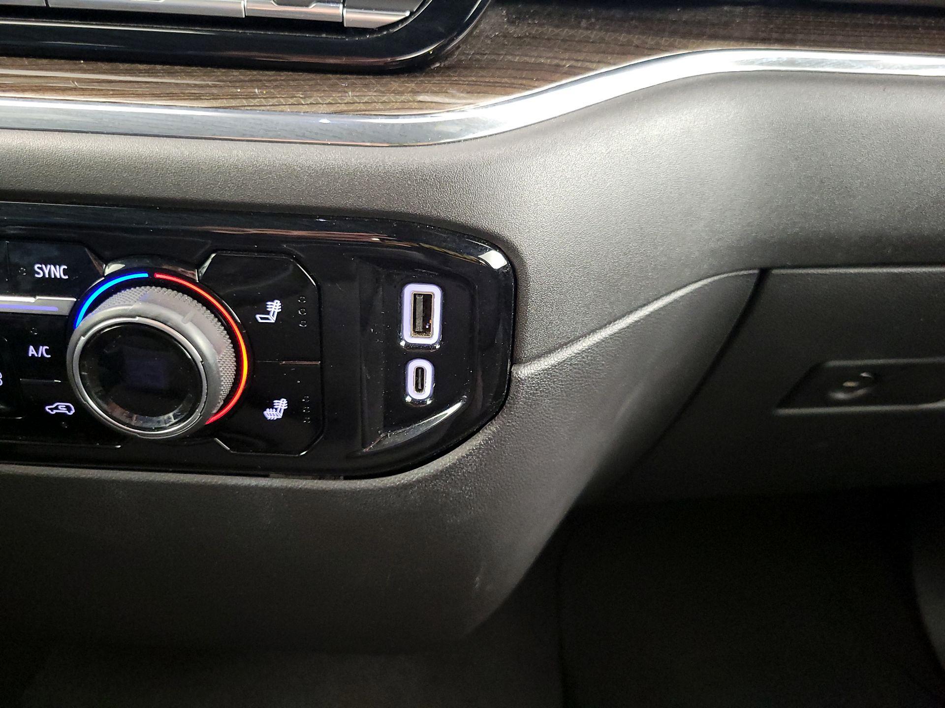 Thumbnail: 2024 Chevrolet Silverado 1500 - 19