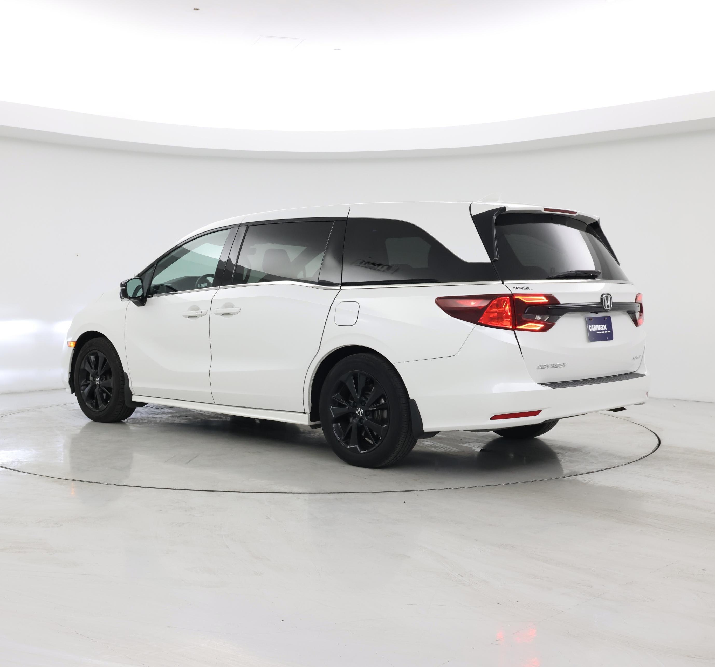 Thumbnail: 2023 Honda Odyssey - 2
