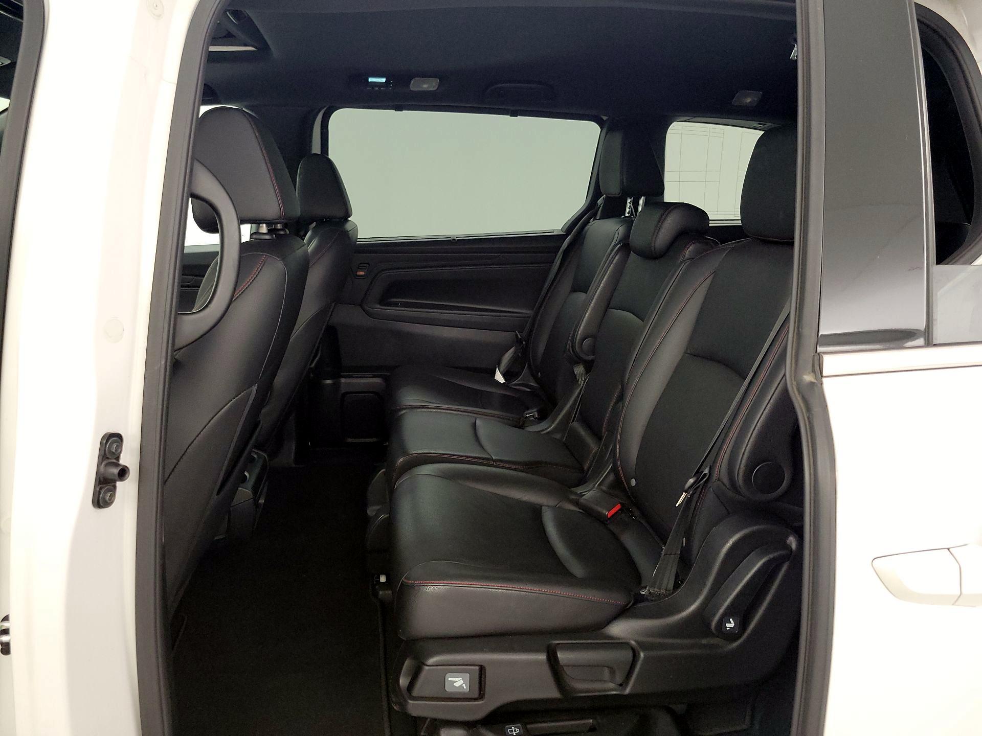 Thumbnail: 2023 Honda Odyssey - 20